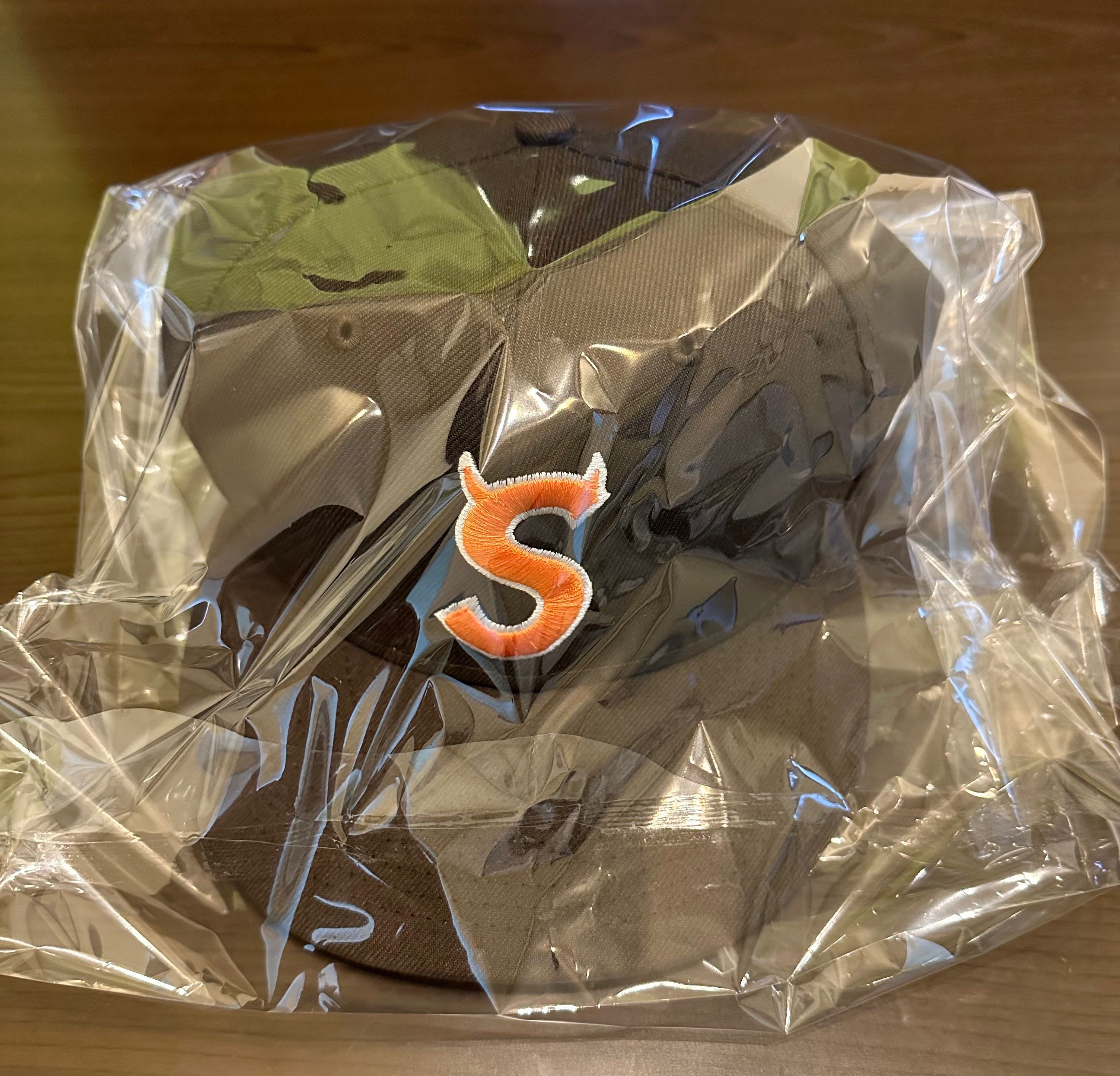 Supreme S Logo New Era "Brown" (22FW)