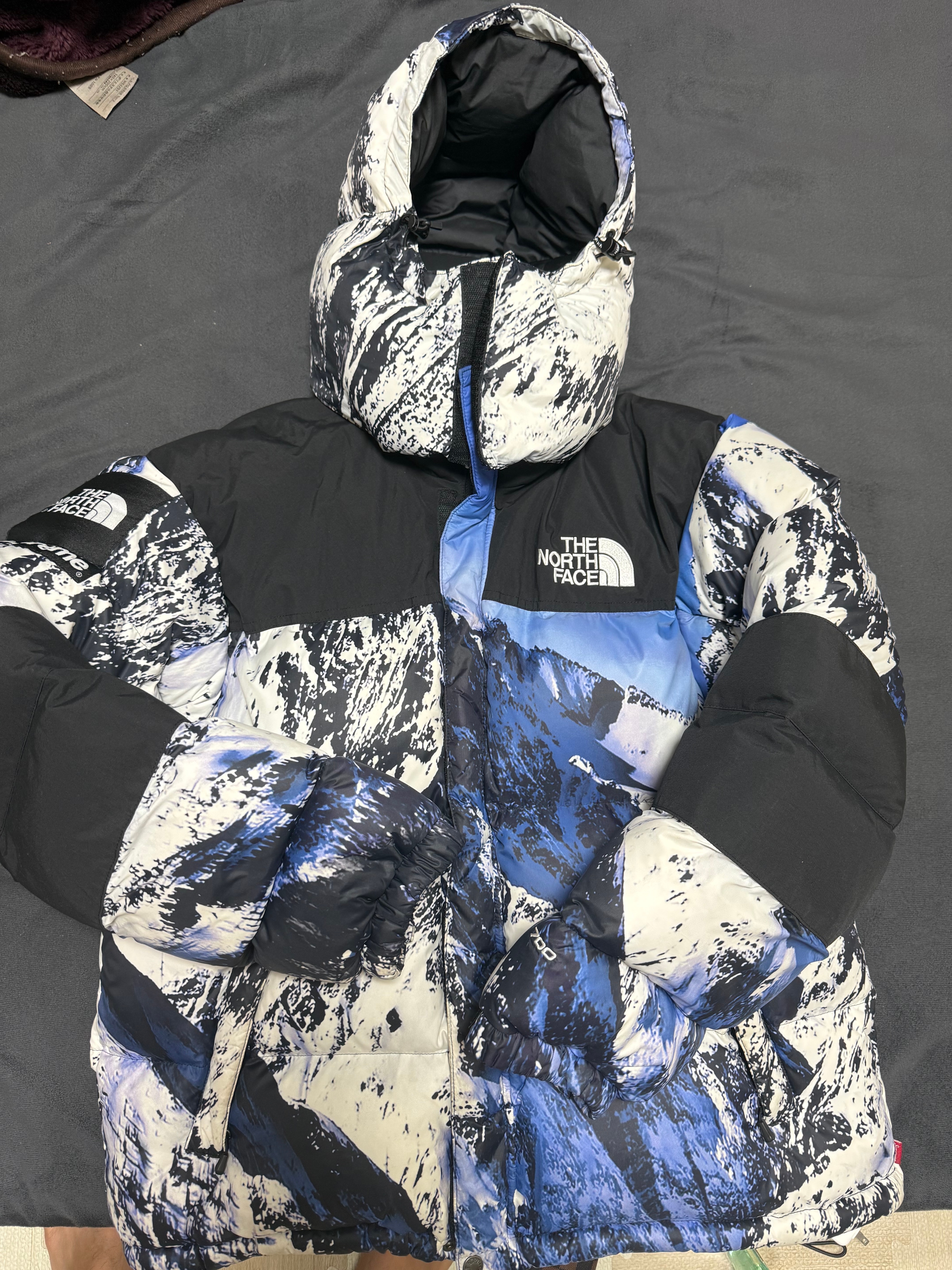 Supreme x The North Face Mountain Baltoro Jacket "Blue"