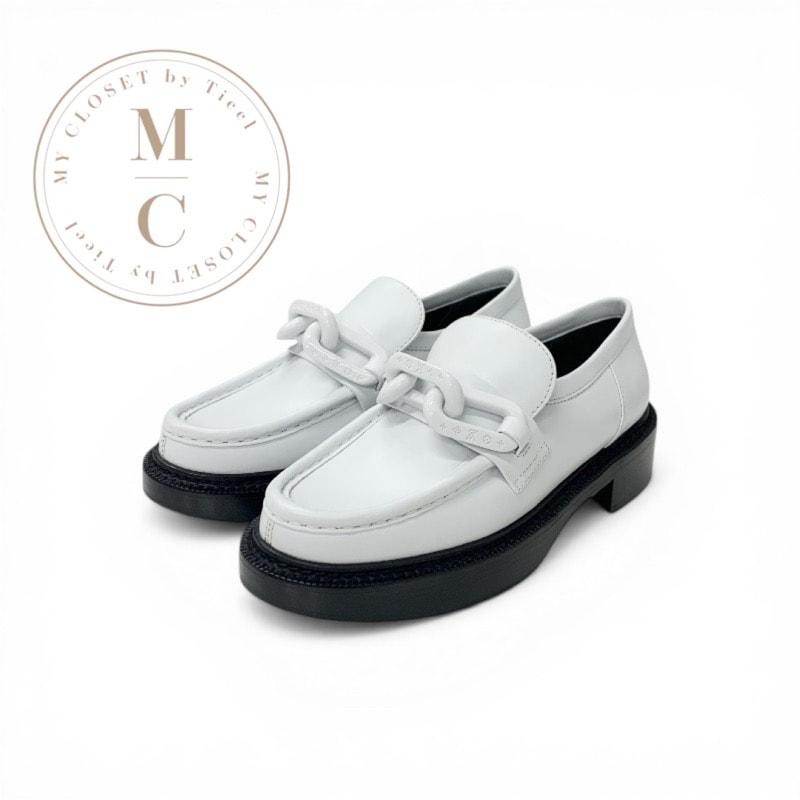 ルイヴィトン LOUIS VUITTON アカデミーライン ローファー 革靴 靴 シューズ レザー ホワイト ブラック チェーン モノグラム