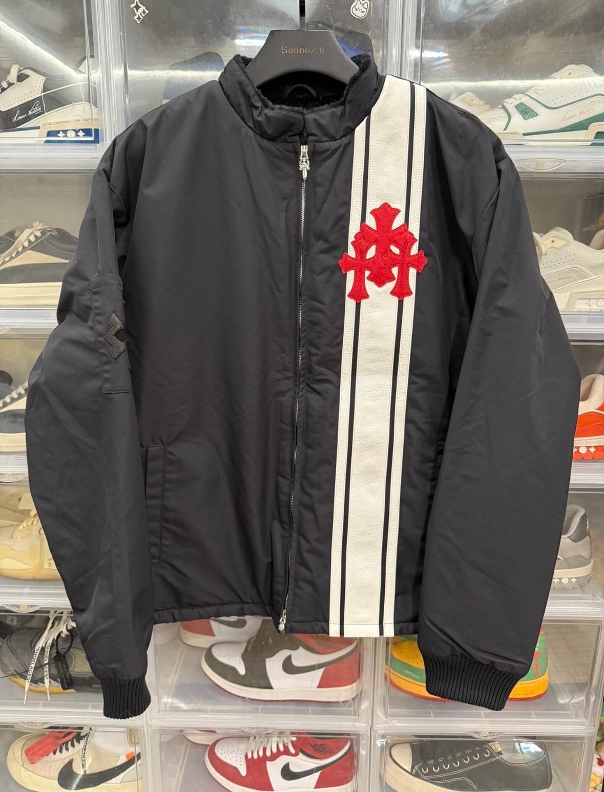 クロムハーツ コブラ 3セメタリークロスパッチ ナイロン レーシング ジャケット "ブラック/ホワイト/レッド"