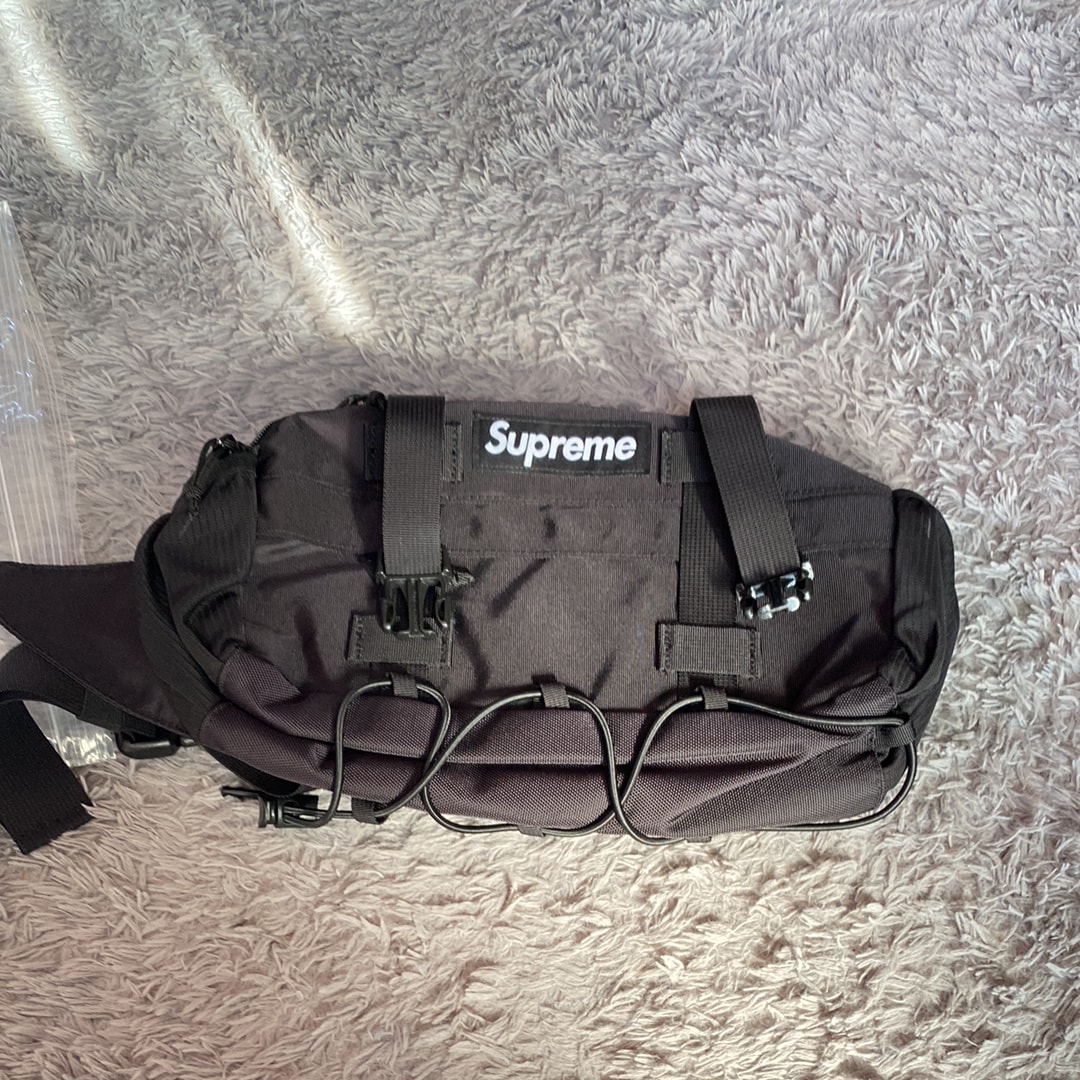 Supreme Waist Bag (19FW) 