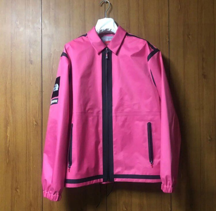 Supreme x The North Face Summit Series Outer Tape Seam Coaches Jacket "Pink"