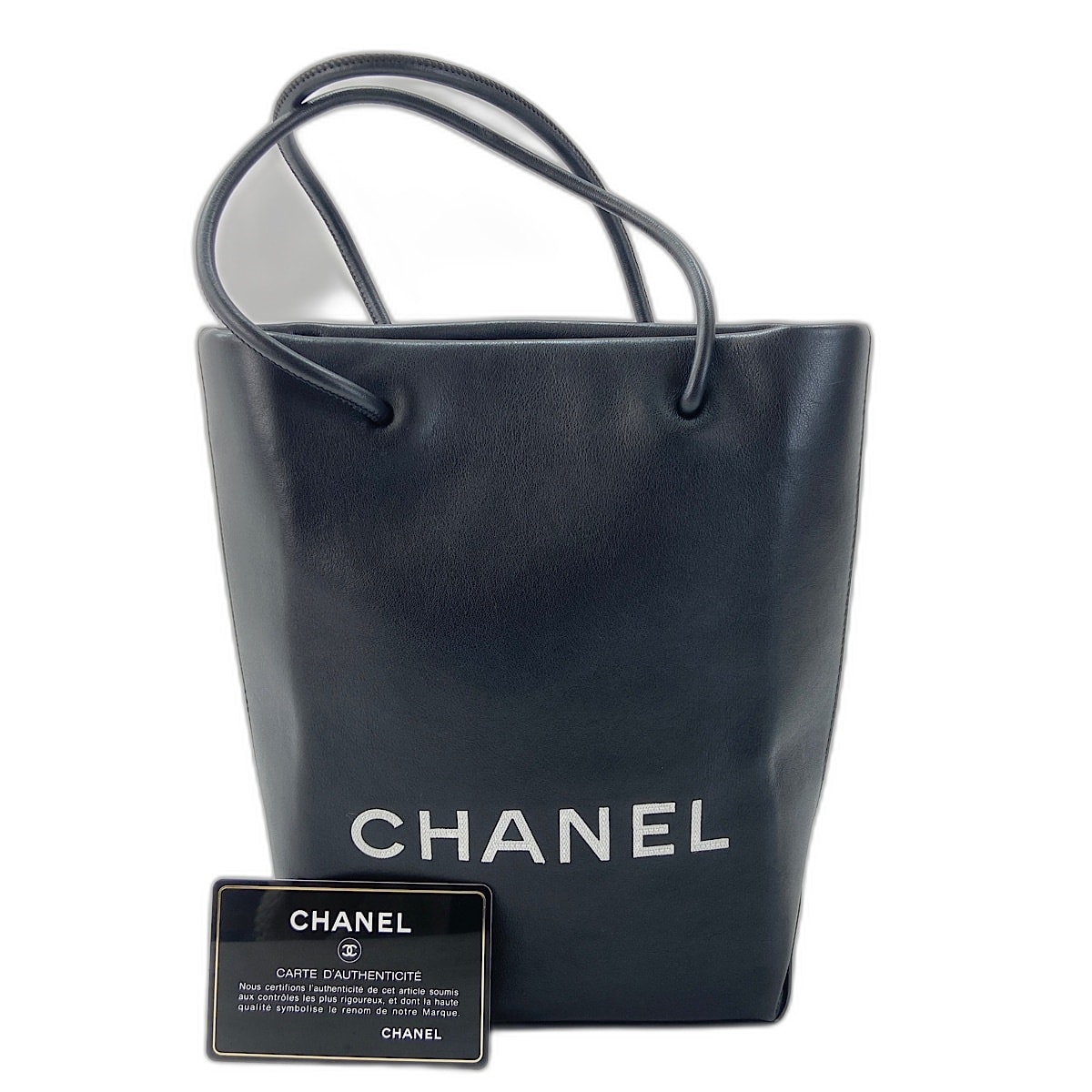 シャネル CHANEL エッシェンシャル トートバッグ【中古】