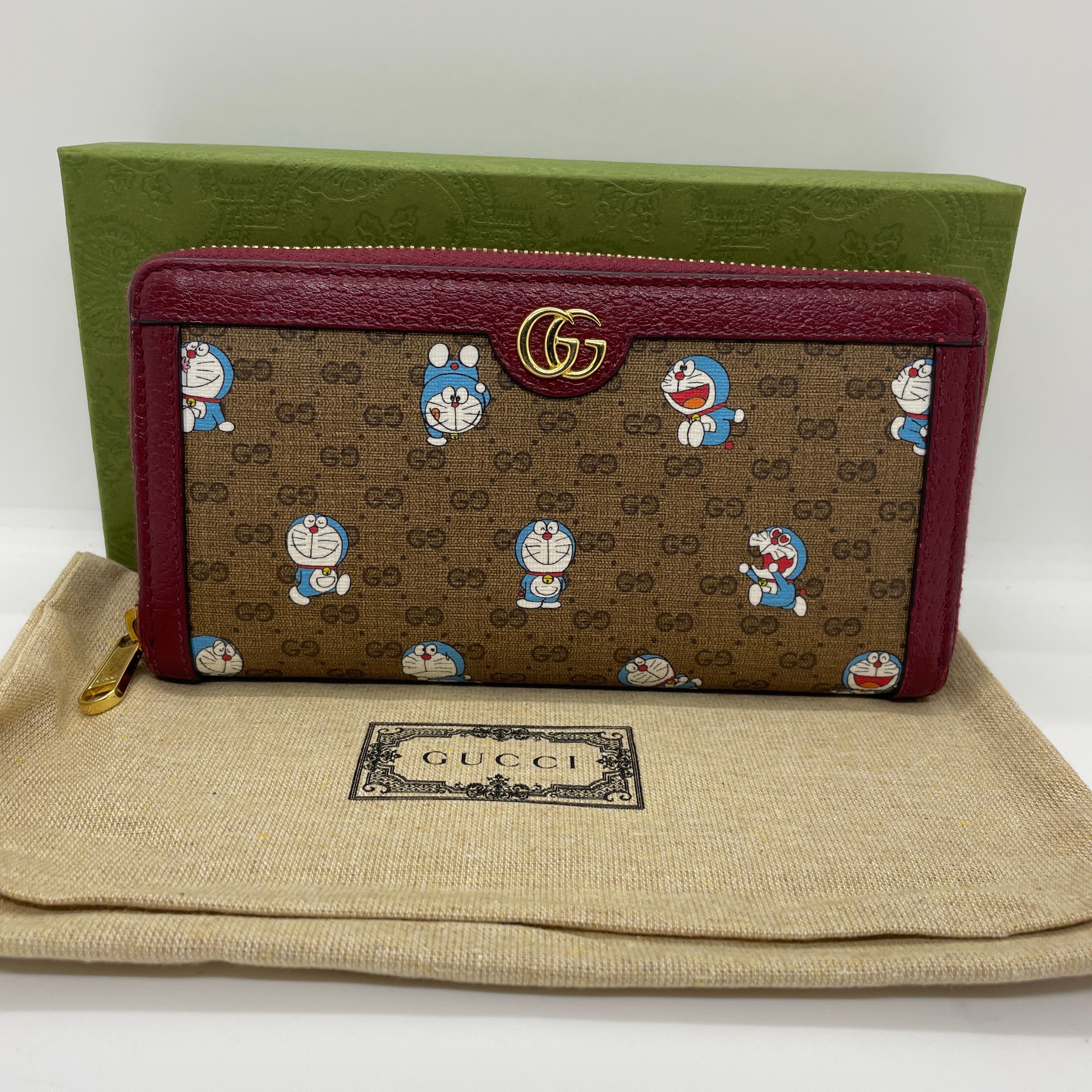 GUCCI x Doraemon GG Supreme Canvas Zip Around Wallet "Beige/Ebony/Cherry Red"