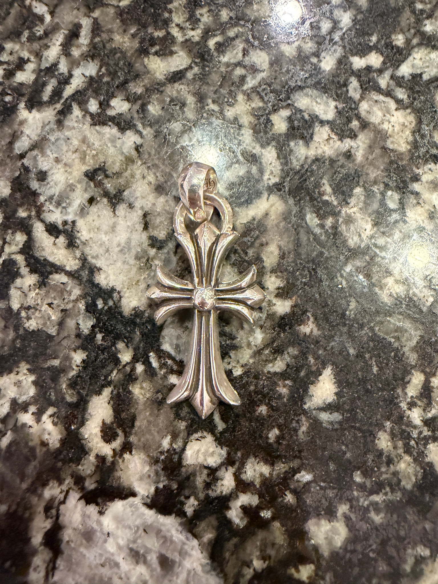 Chrome Hearts CH Cross Small W Bale "Silver"