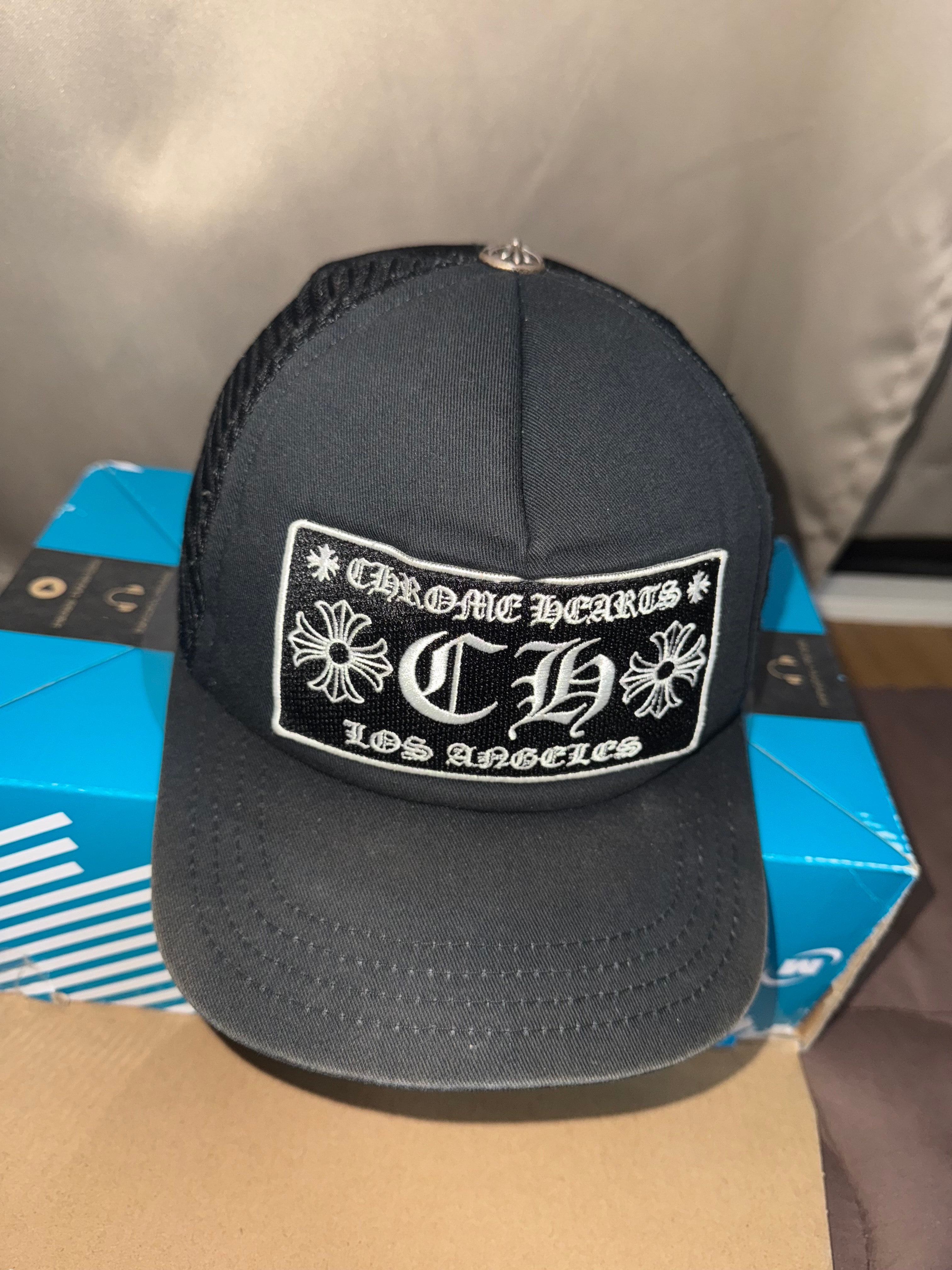 傷や汚れあり】クロムハーツ トラッカー キャップ CH 