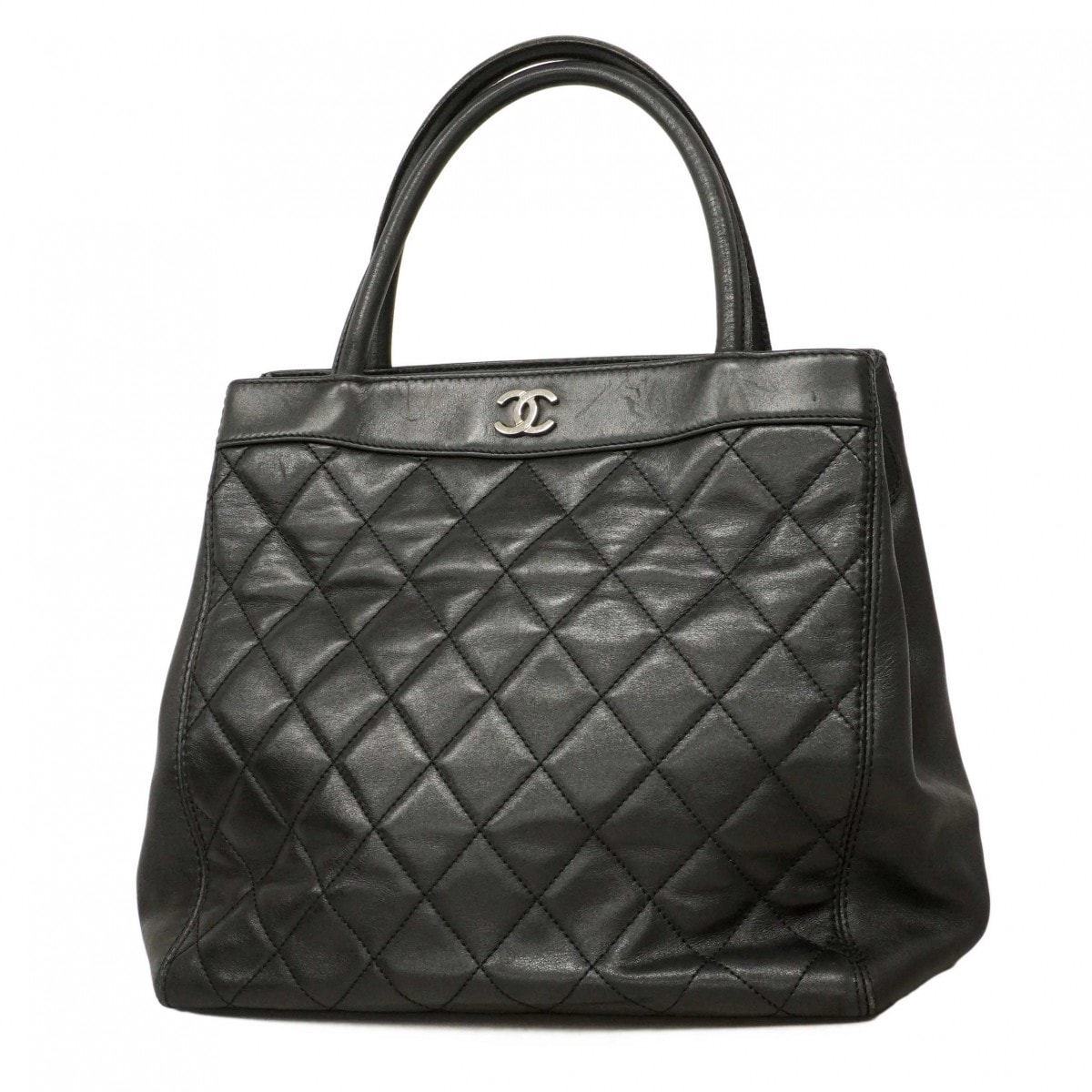 【6db2207-k】シャネル トートバッグ マトラッセ ラムスキン ブラック シルバー金具【中古】レディース