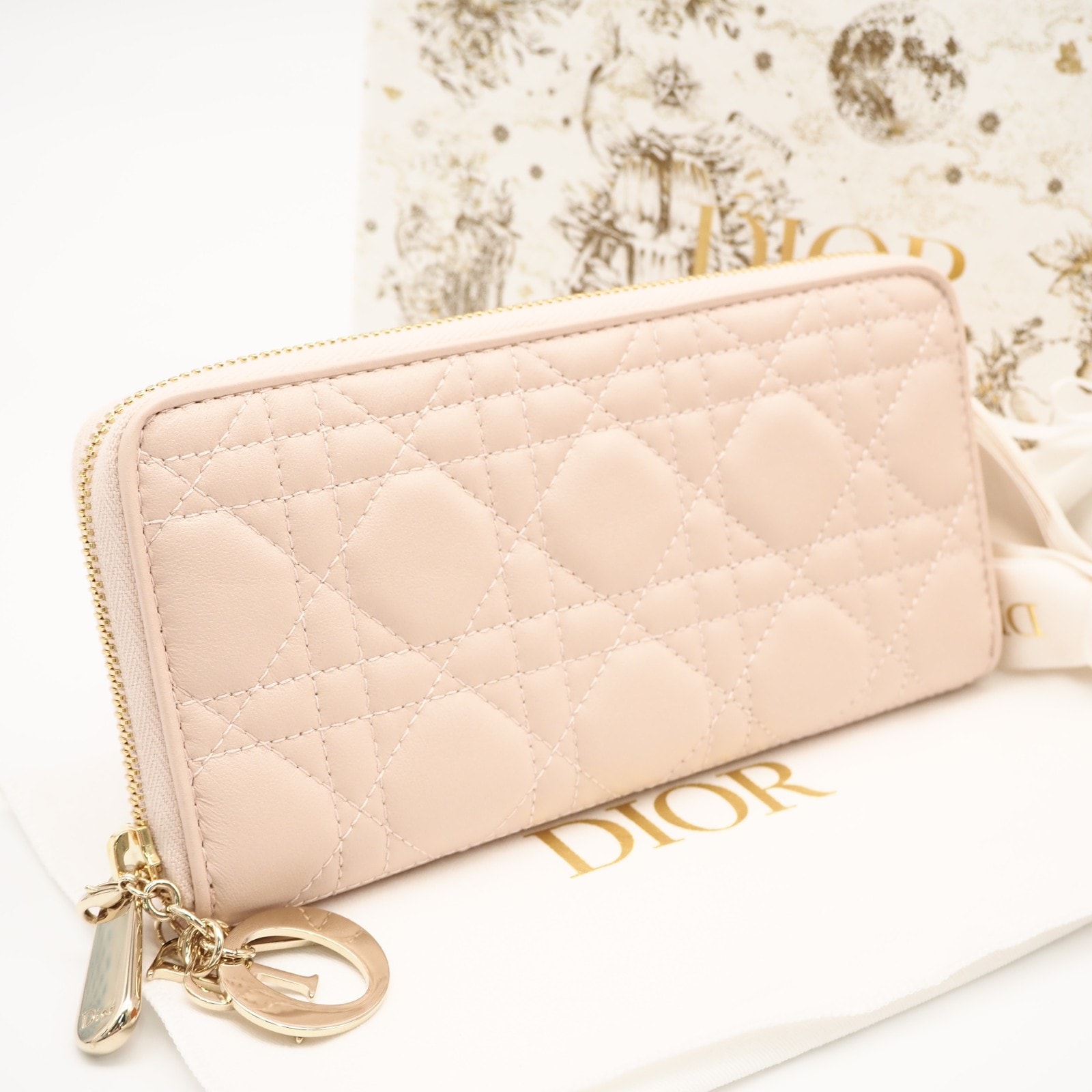 極美品 Christian Dior クリスチャンディオール カナージュ ラムスキン Lady Dior Voyageur ウォレット S0007ONMJ 長財布 ピンクベージュ ラムスキン レディース