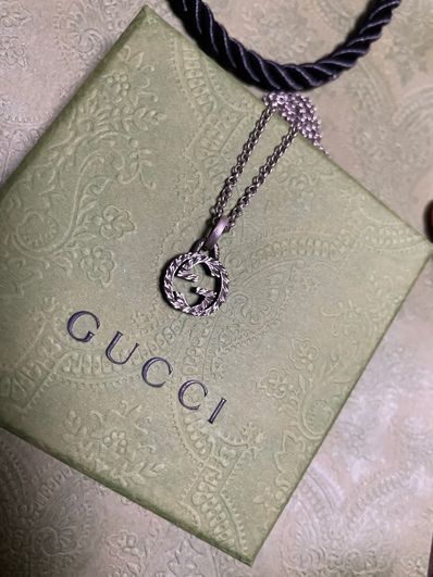 GUCCI Interlocking G Pendant Necklace