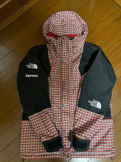 Supreme x The North Face Studded Mountain Light Jacket "Red"