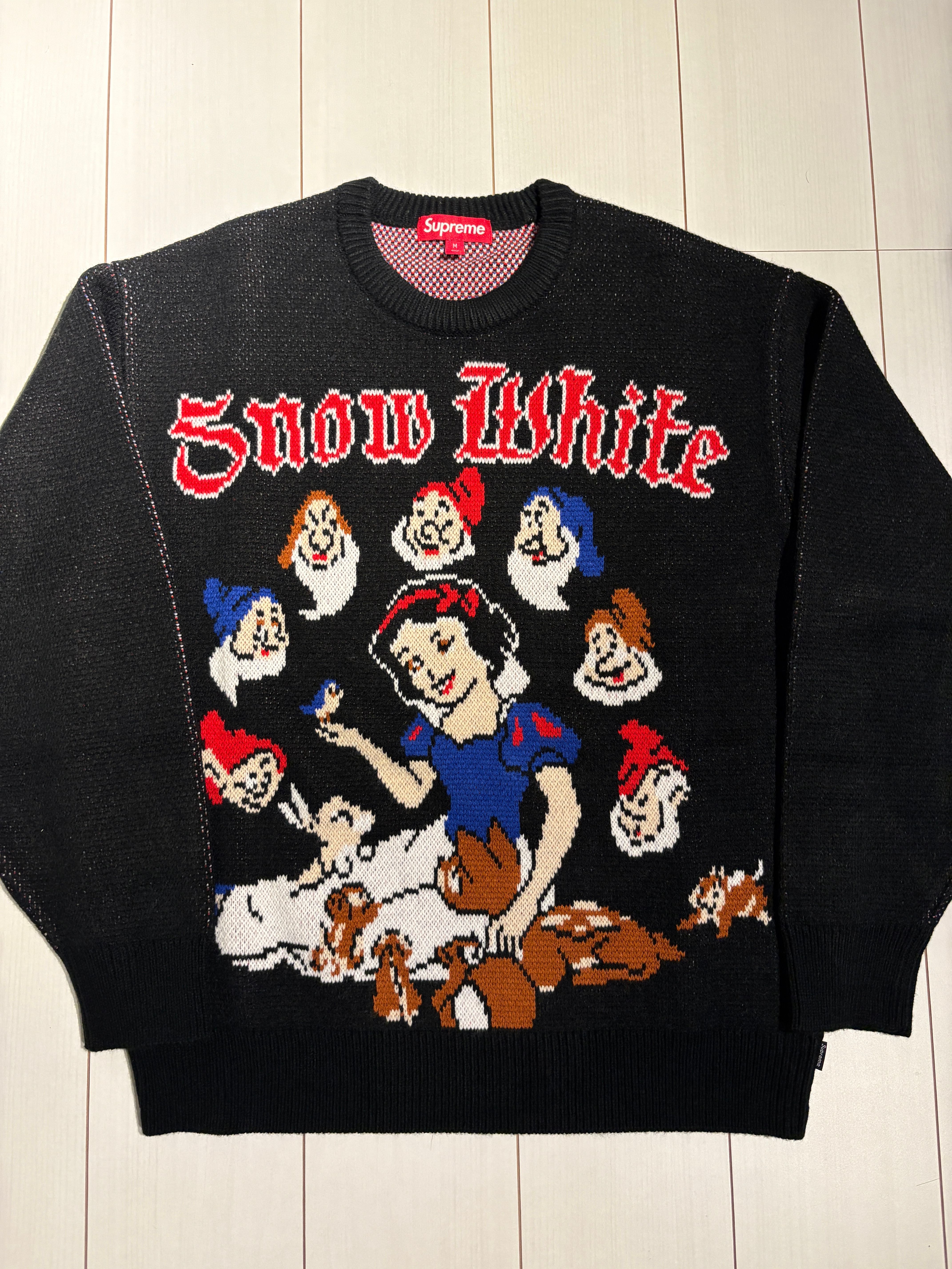 Supreme Snow White Sweater "Black"