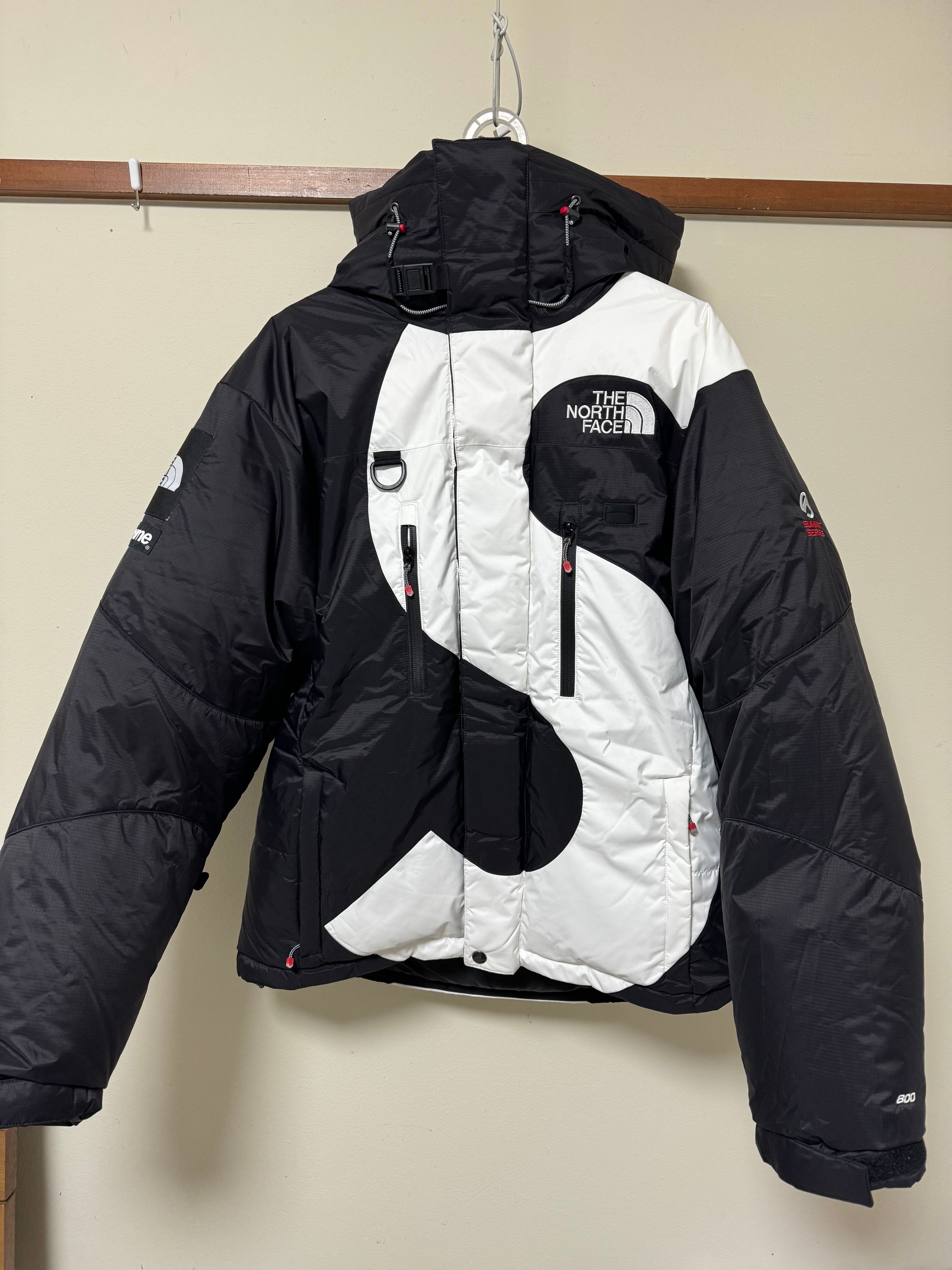 Supreme x The North Face Summit Series S Logo Himalayan Parka "Black"