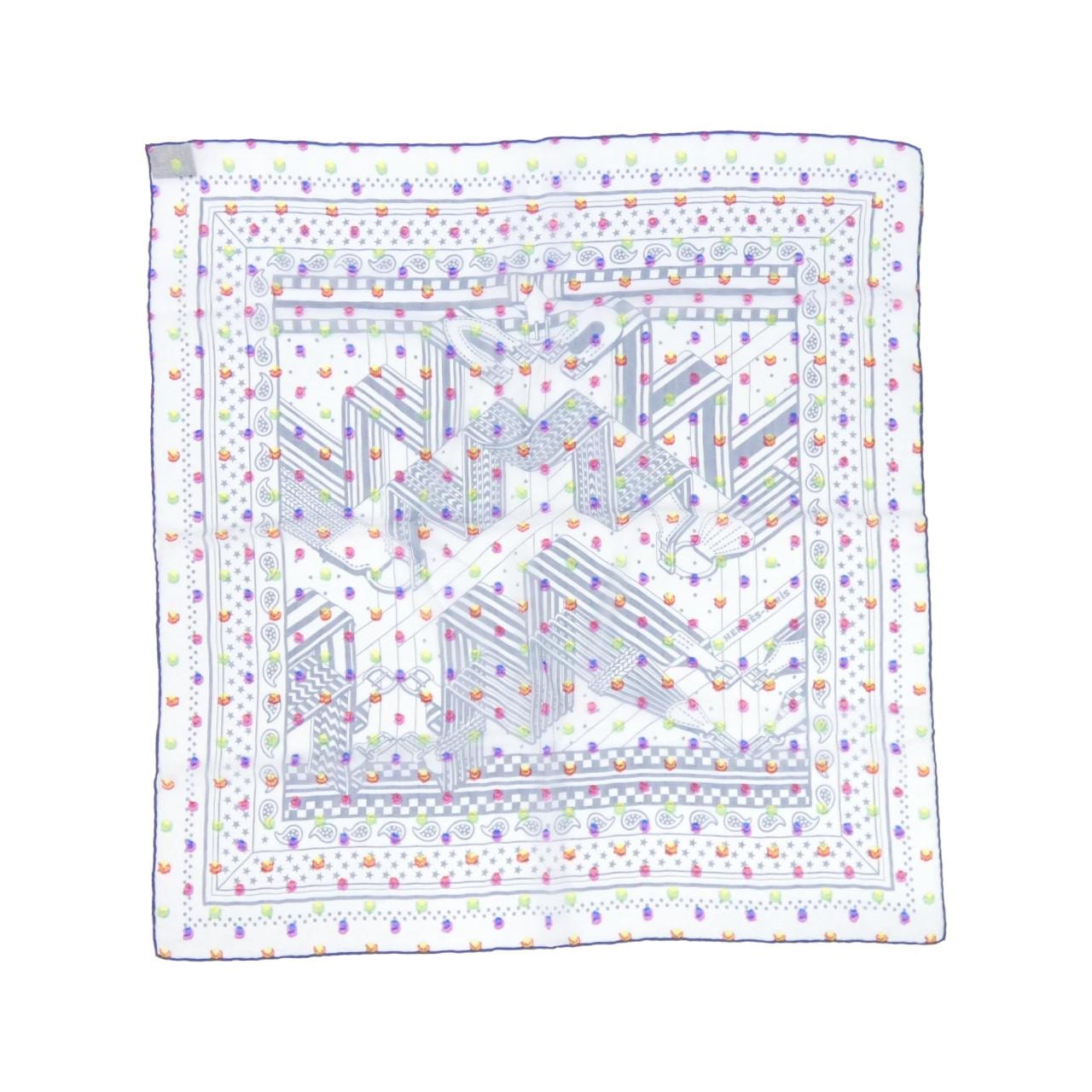 エルメス カレ スカーフ