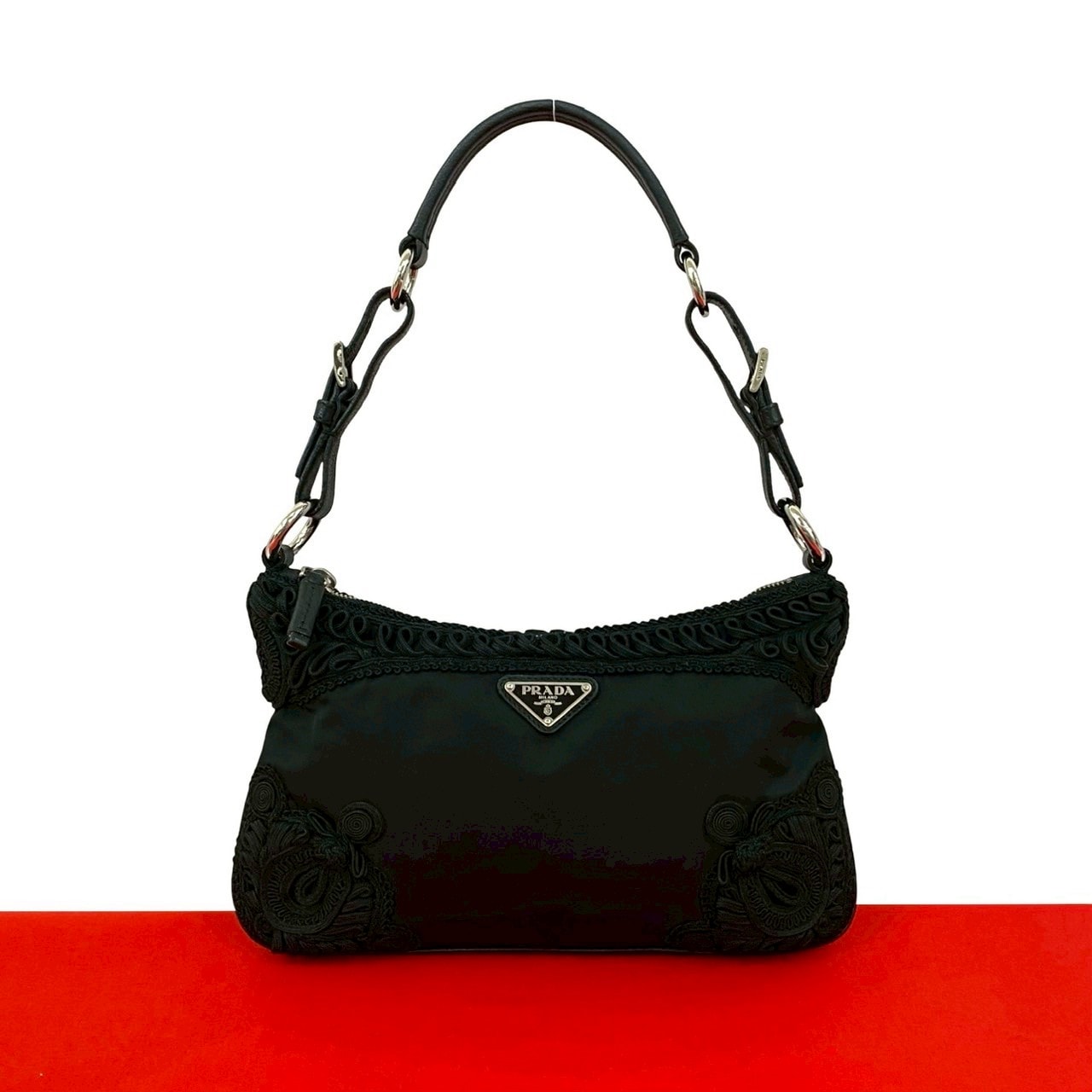 PRADA ショルダーバッグ ネロ 三角ロゴプレート ブラック PRADA ショルダーバッグ ネロ 三角ロゴプレート ブラック