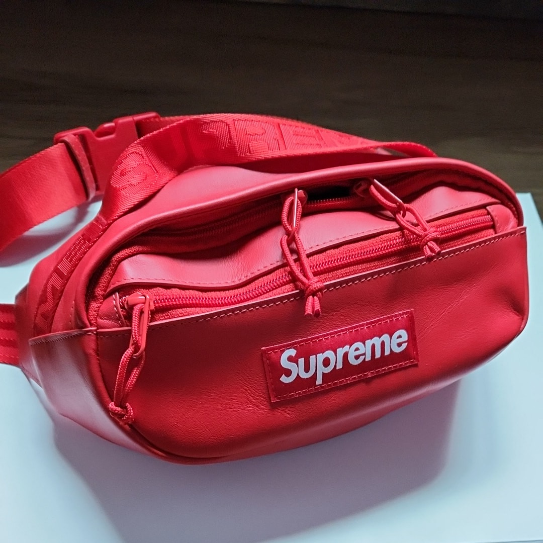 Supreme Leather Waist Bag 