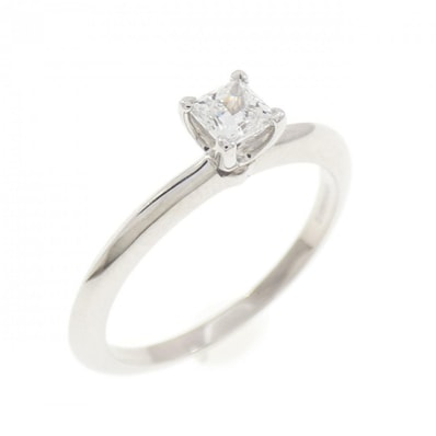 ティファニー プリンセス リング 0.24CT F VS1