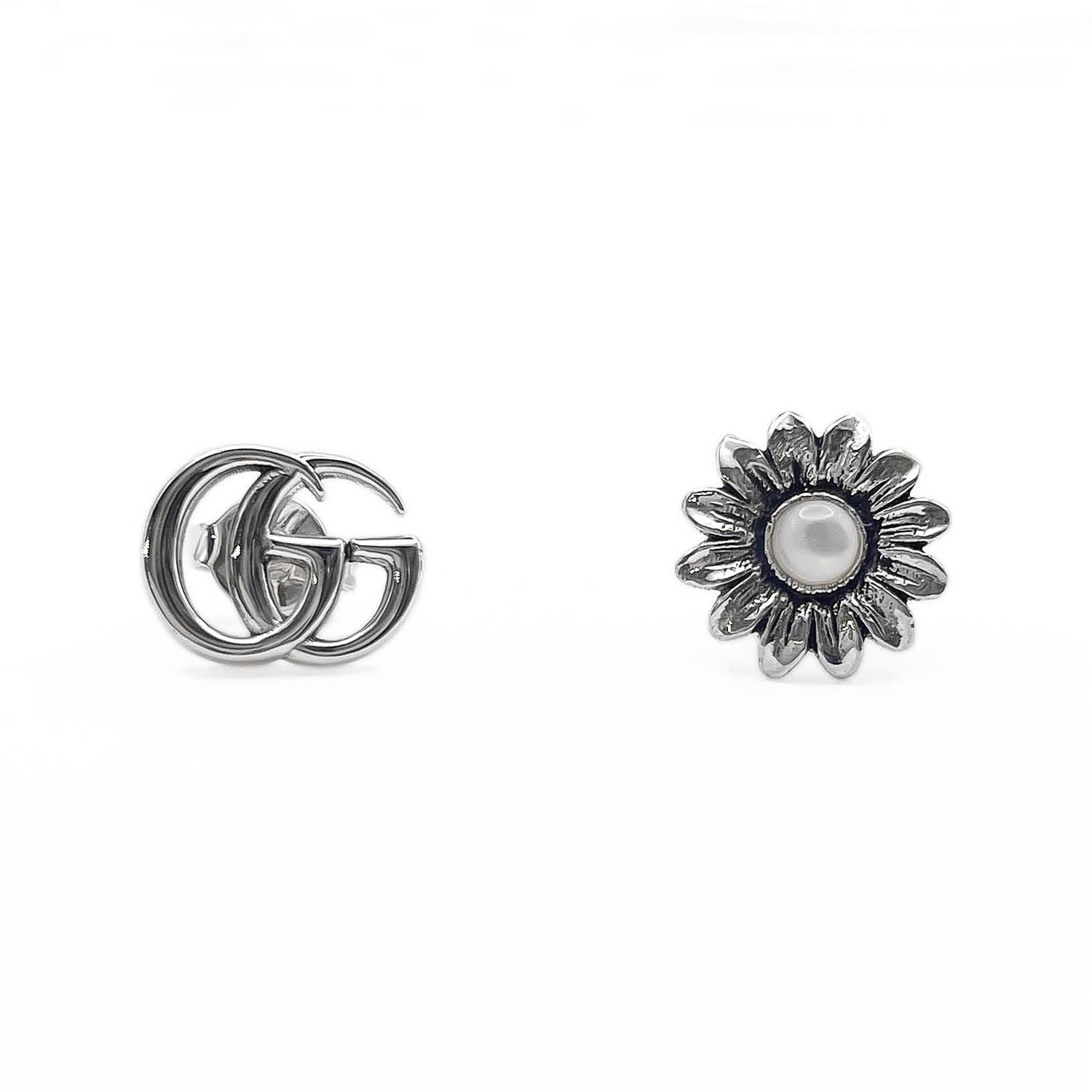 GUCCI グッチ ダブルG ロゴ フラワー ピアス
 GG SV925 シェル シルバー レディース
 【中古】
