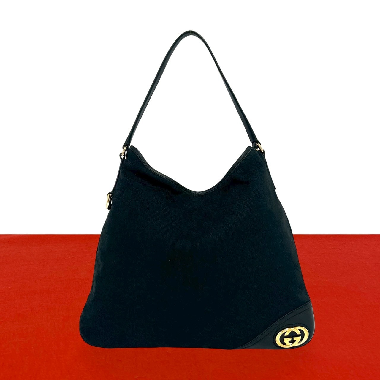 GUCCI グッチ インターロッキングG ロゴ 金具 キャンバス レザー ショルダーバッグ ブラック
244-4