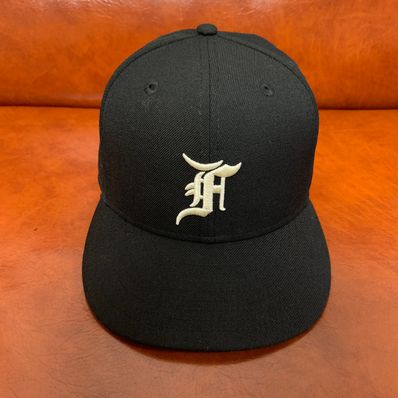 NEW ERA FEAR OF GOD ESSENTIALS 59FIFTY F LOGO Under Visor "Black"