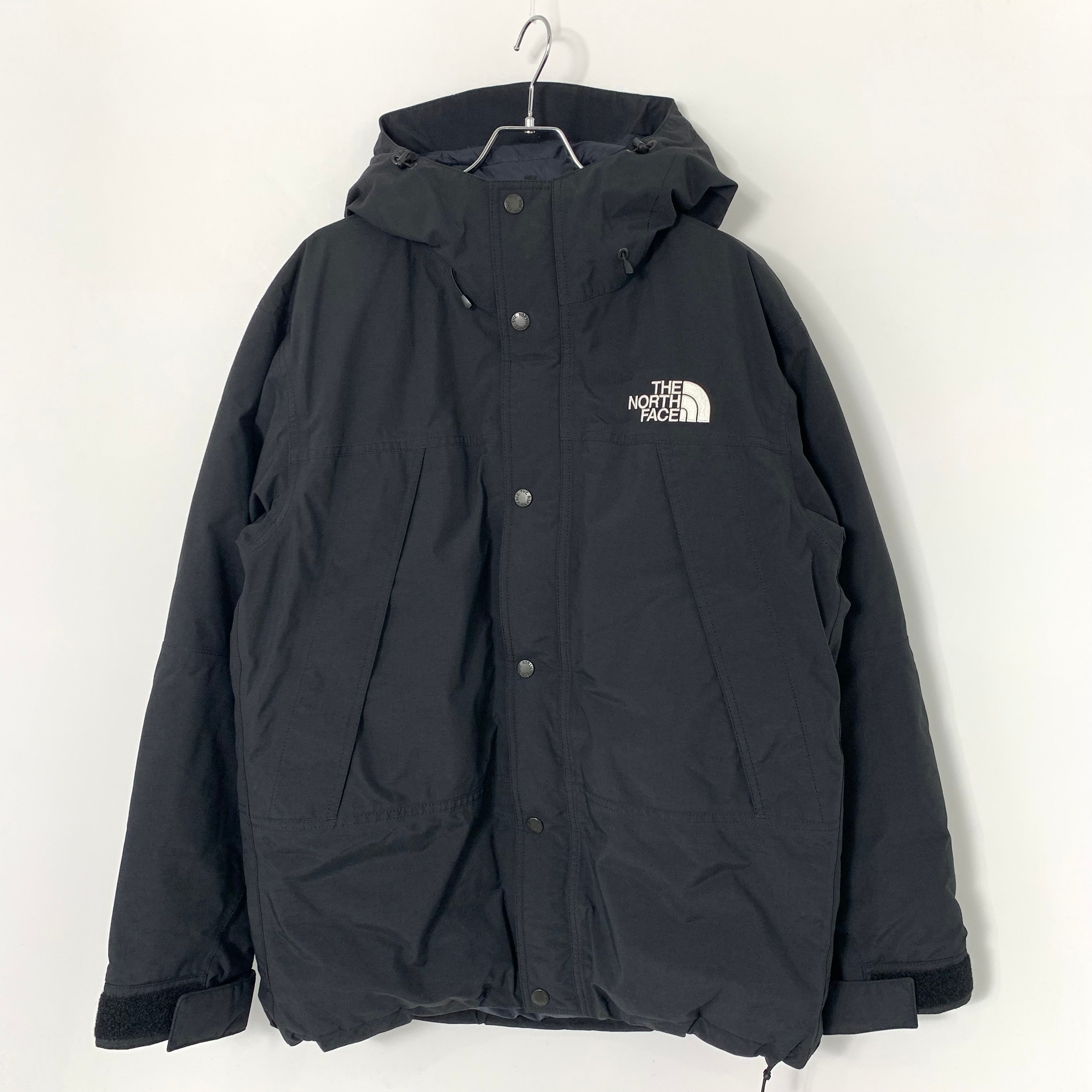 The North Face Mountain Down Jacket "Black"