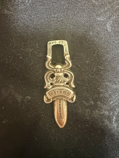 Chrome Hearts #5 Dagger Charm Zip 1 "Silver"