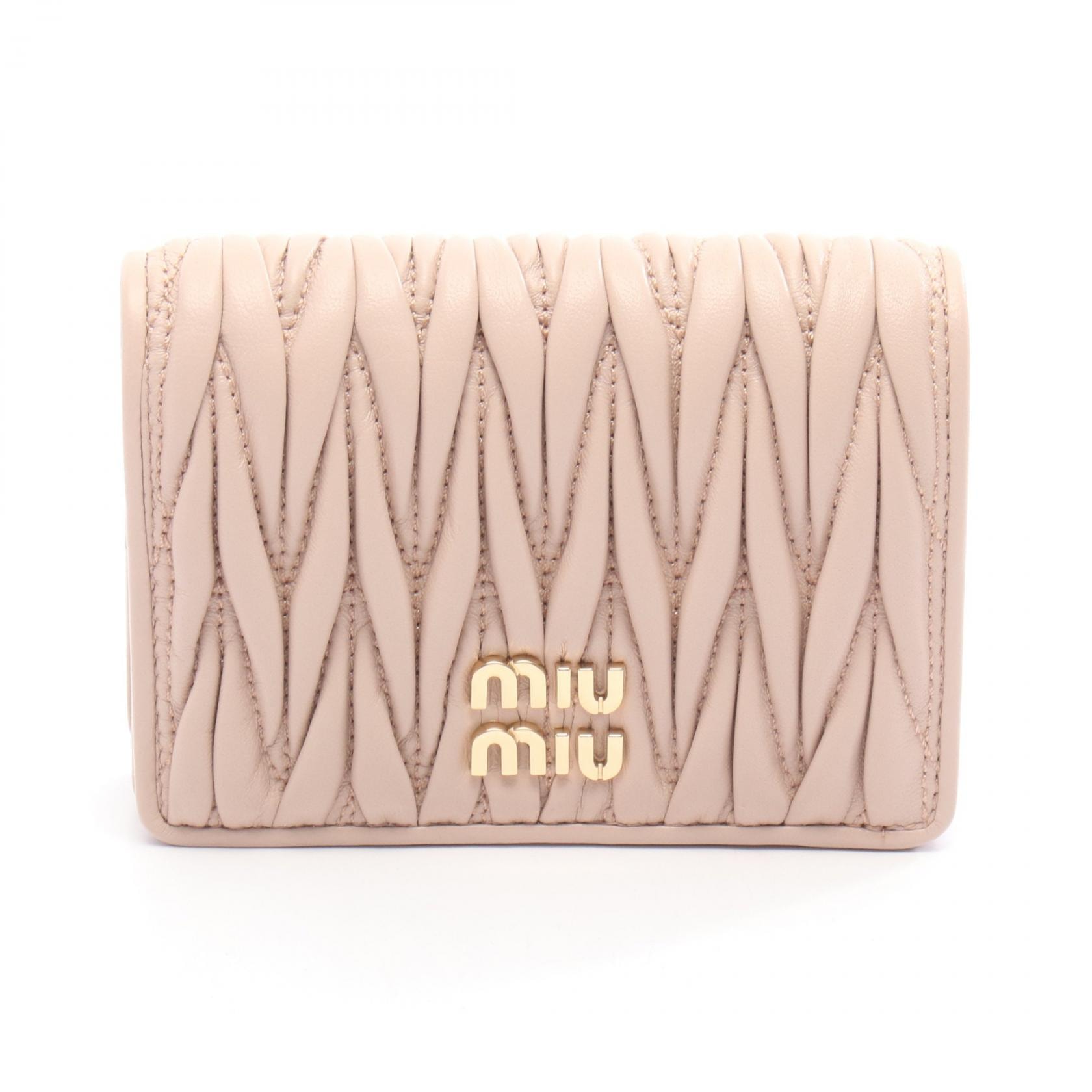 ミュウ ミュウ Miu Miu マテラッセ 二つ折り財布 財布 レザー レディース ピンク系 5MV021AFPPF0236 【新品】
