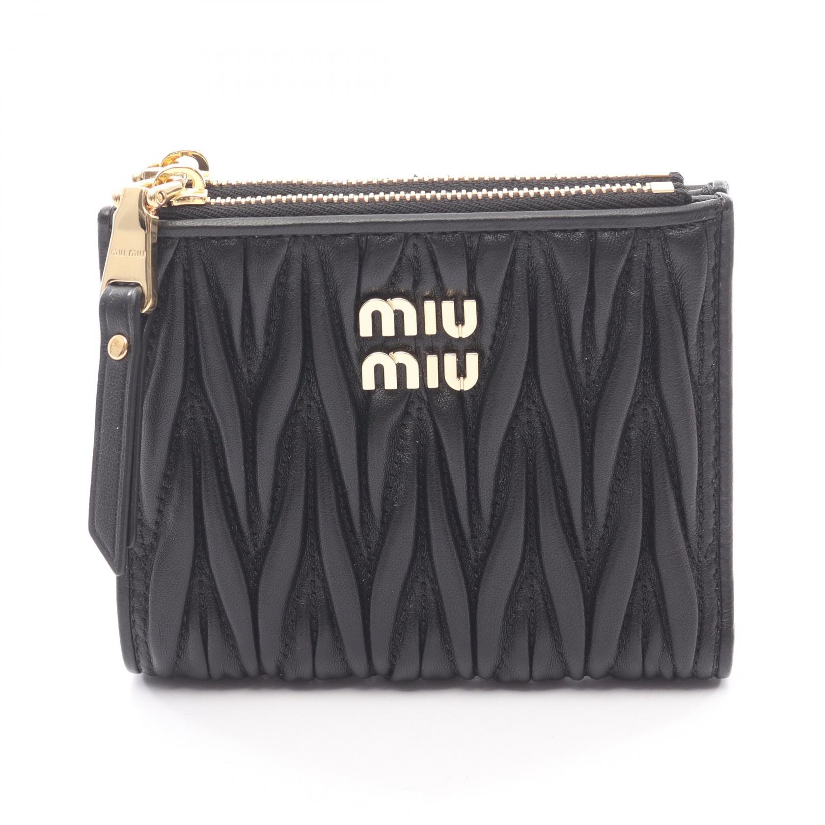 ミュウ ミュウ Miu Miu MATELASSE'MIU マテラッセ 二つ折り財布 財布 レザー レディース ブラック系 5ML024AFPPF0002 【新品】