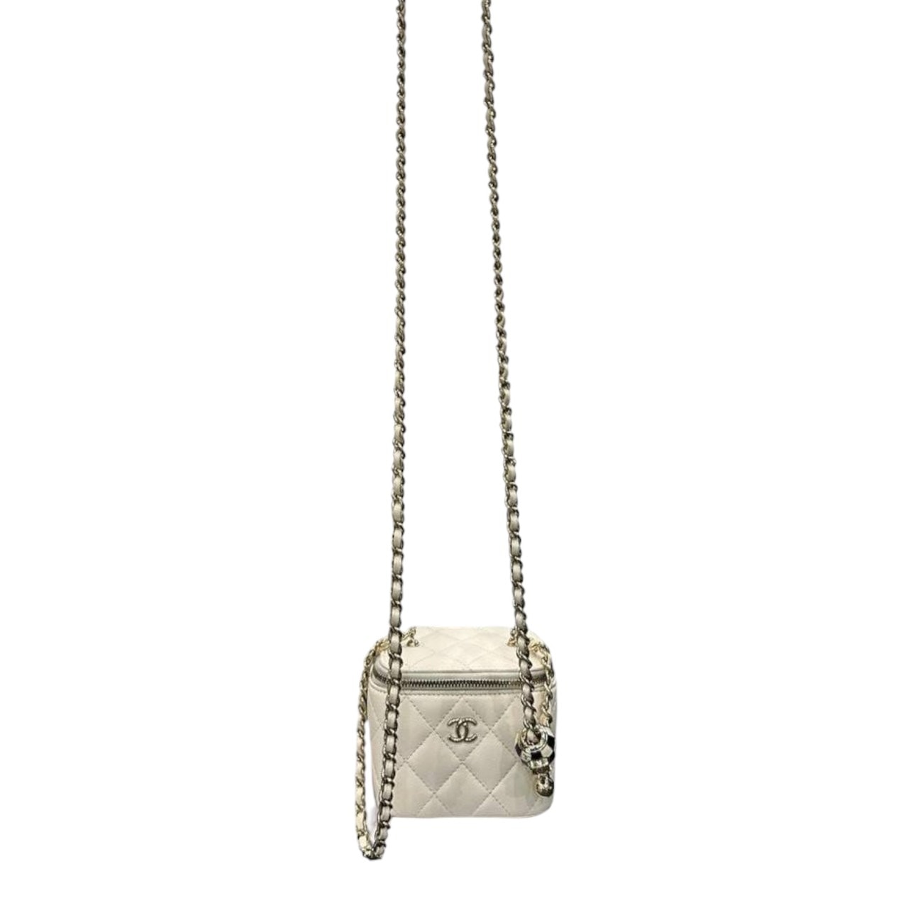 CHANEL シャネル マトラッセ スモールバニティ ホワイト ゴールド金具 レザー ショルダーバッグ チェーンバッグ S1-00243 【中古】
