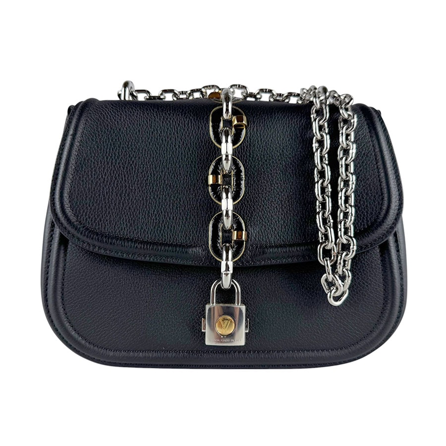 ルイ ヴィトン LOUIS VUITTON ショルダーバッグ チェーンイット レザー ブラック レディース【中古】 z10556