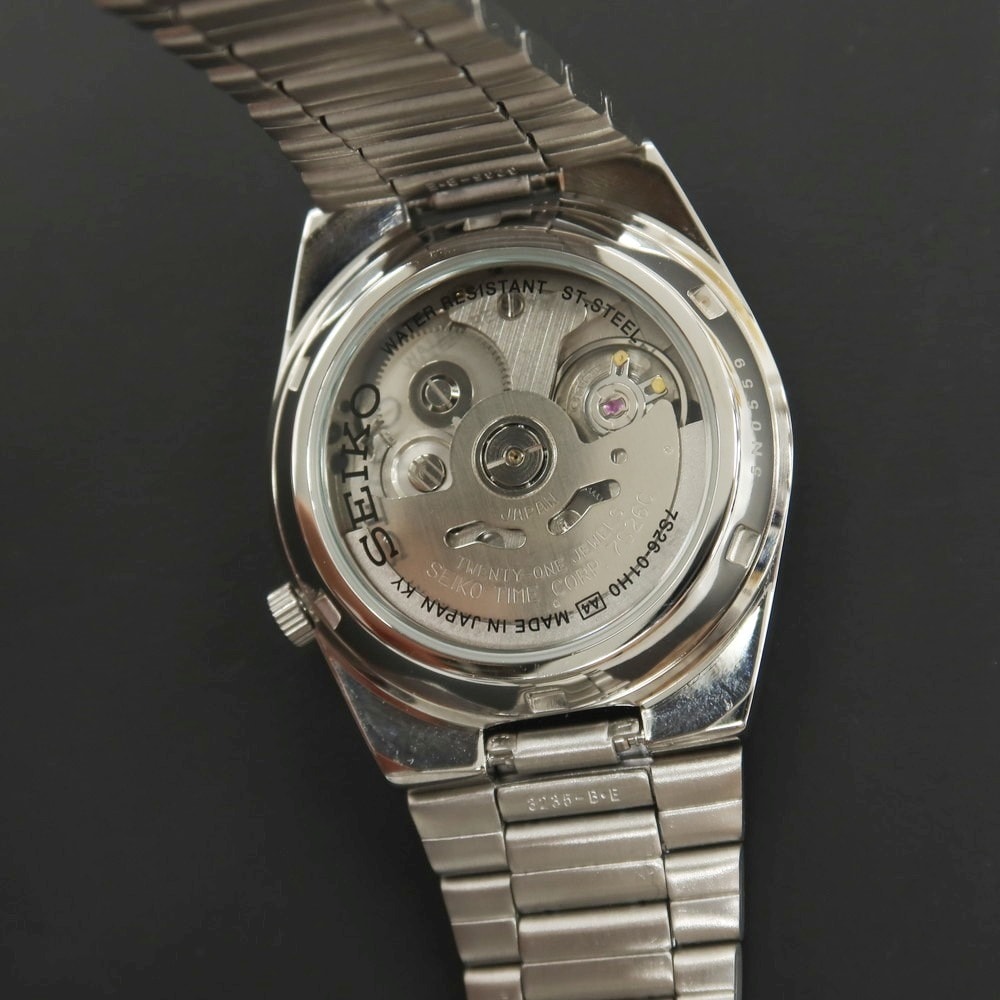 A (未使用に近い)】【中古】セイコー SEIKO SEIKO 5 蓄光文字盤 腕時計