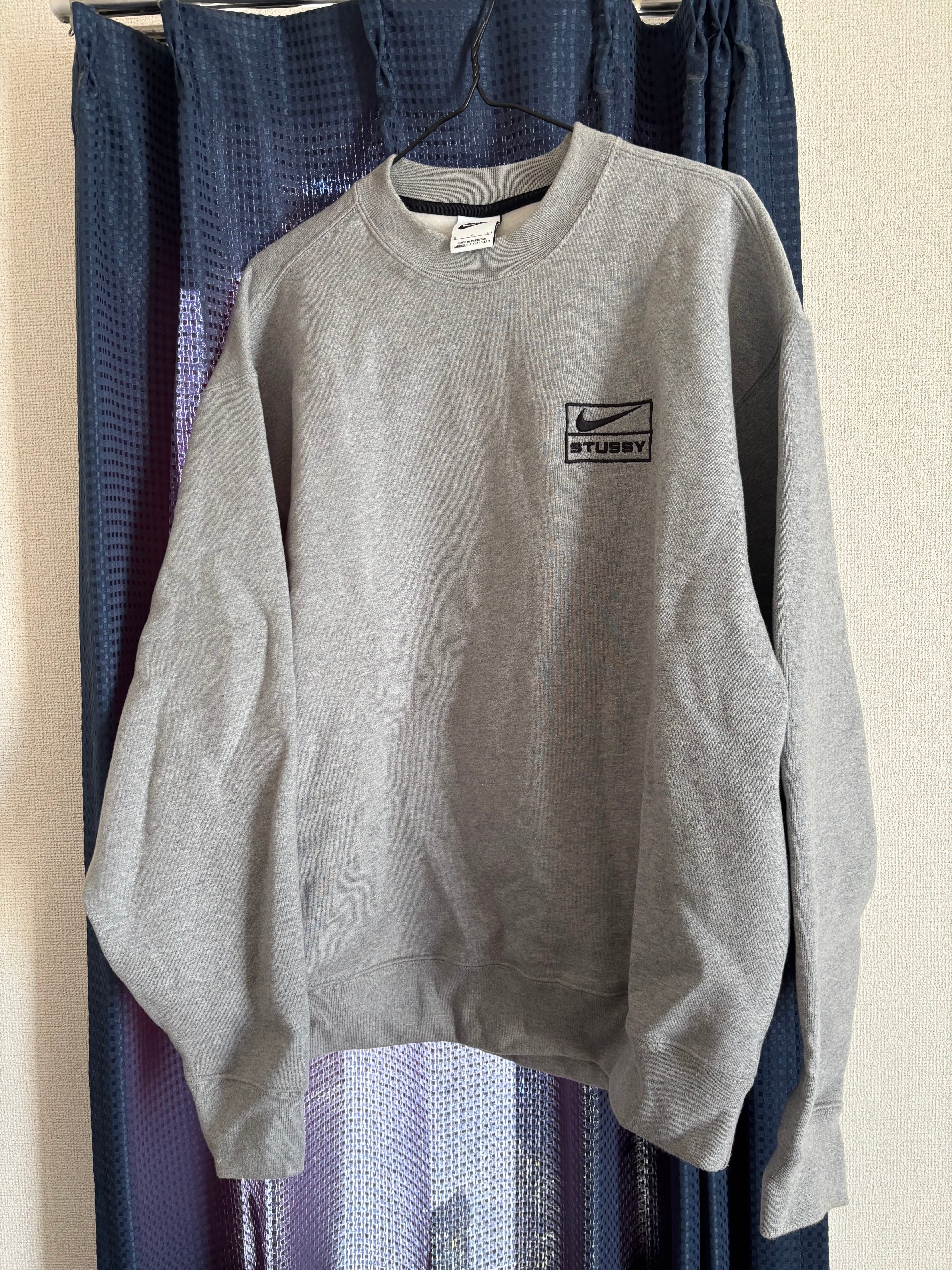 Stussy x Nike Fleece Crew (US Size) "Grey" DO9337-063