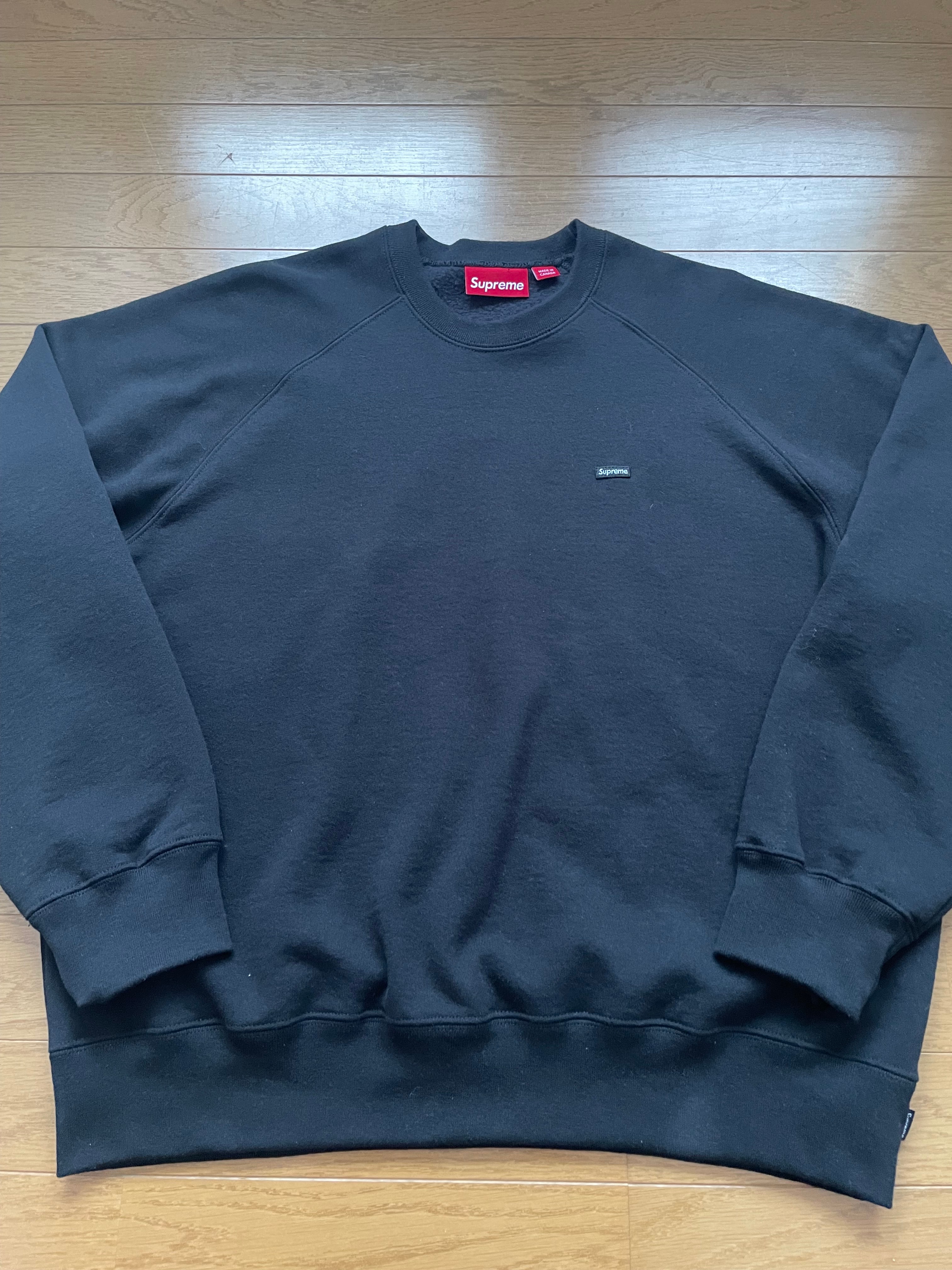 Supreme Small Box Raglan Crewneck 