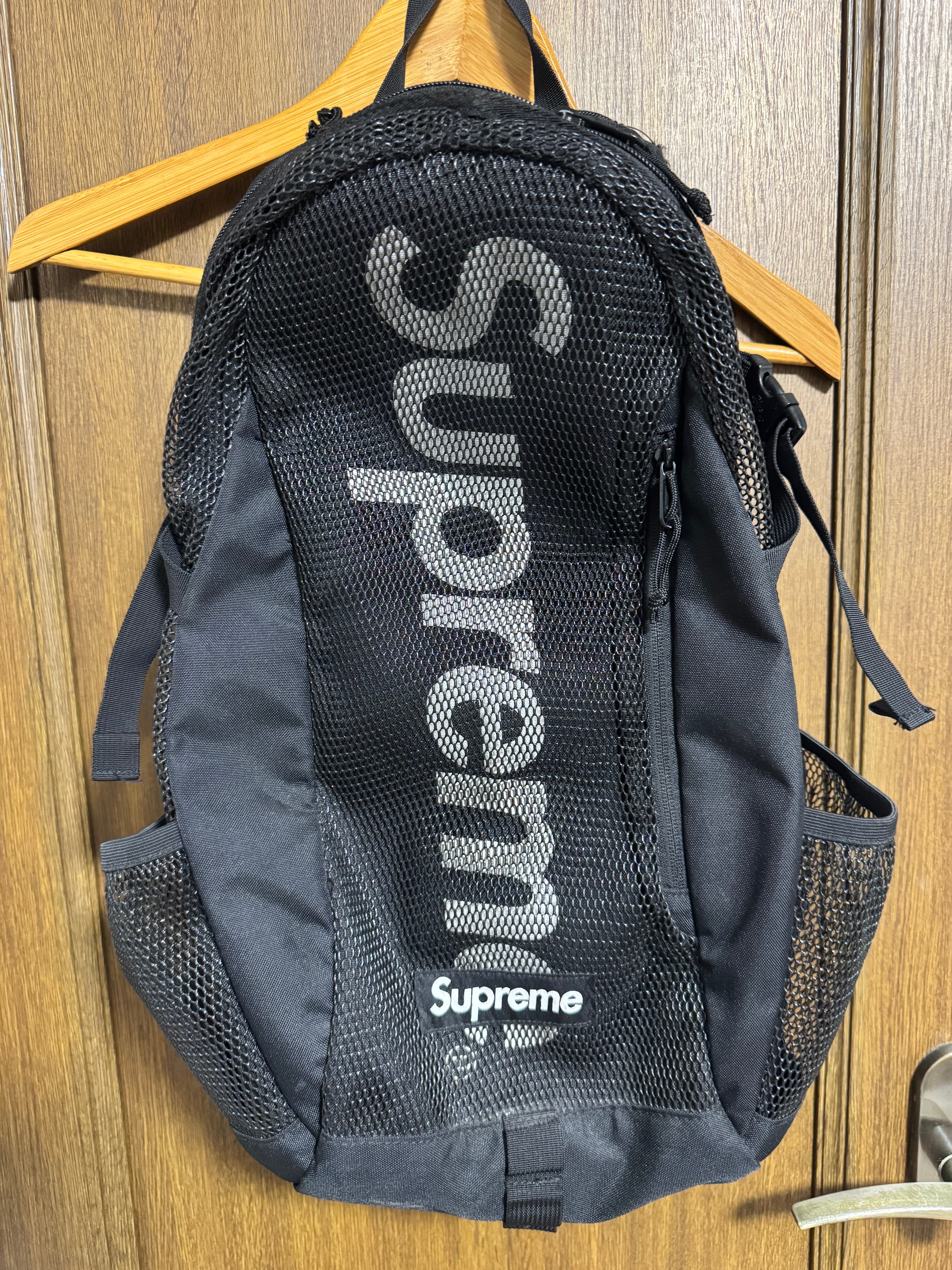 Supreme Velvet Mini Pouch 