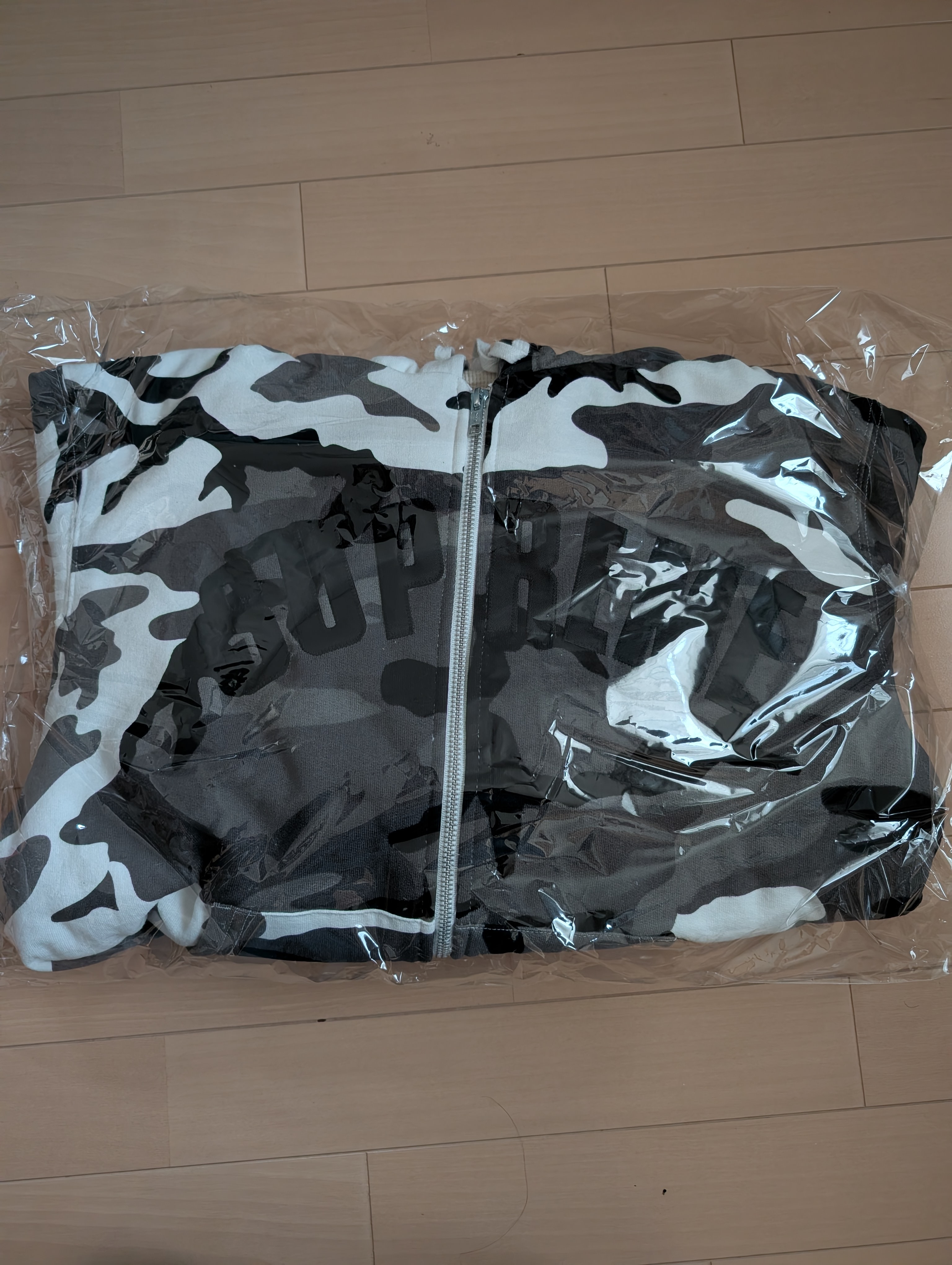 Supreme Arc Thermal Lined Zip Up Hooded Sweatshirt "Snow Camo"