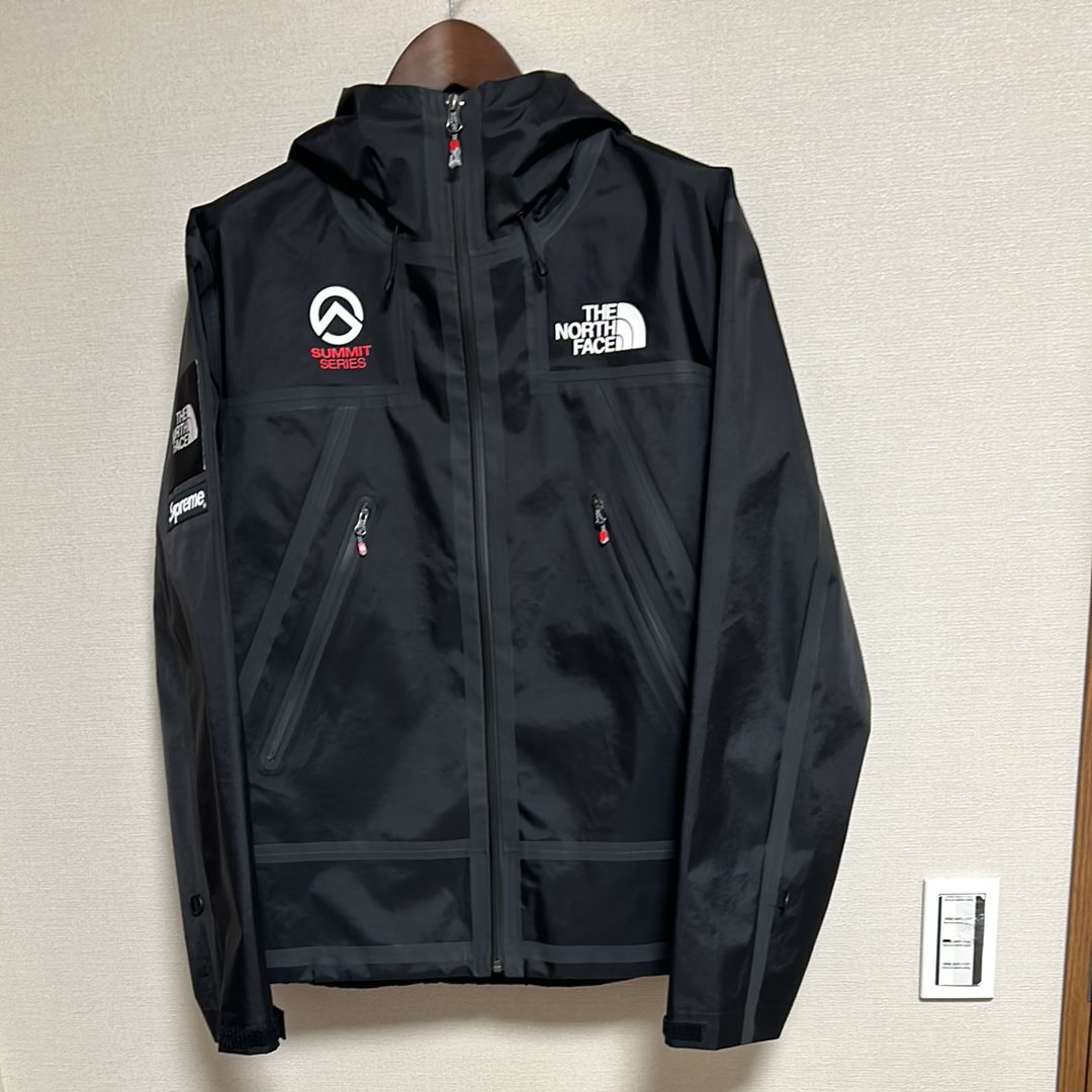 Supreme x The North Face Summit Series Outer Tape Seam Shell Jacket "Black"