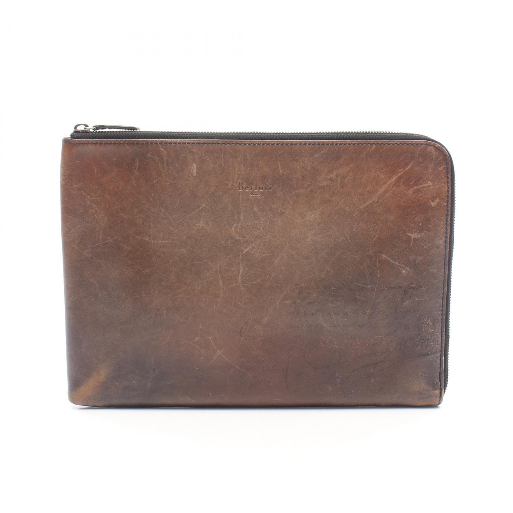 ベルルッティ Berluti ニノ GM カリグラフィ セカンドバッグ クラッチバッグ バッグ レザー メンズ ブラウン系 【中古】