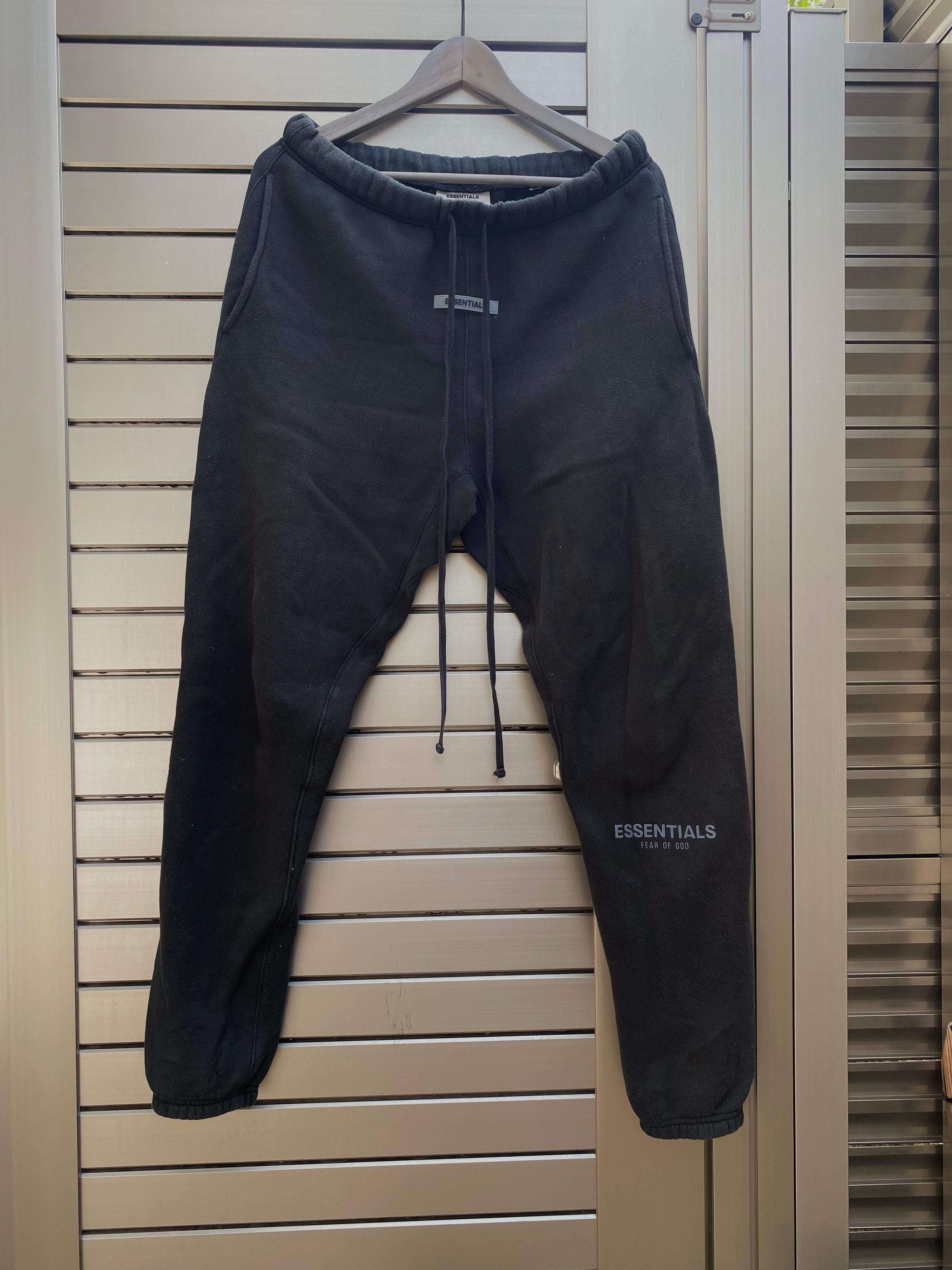 FEAR OF GOD ESSENTIALS Sweatpants (SS20) "Black"