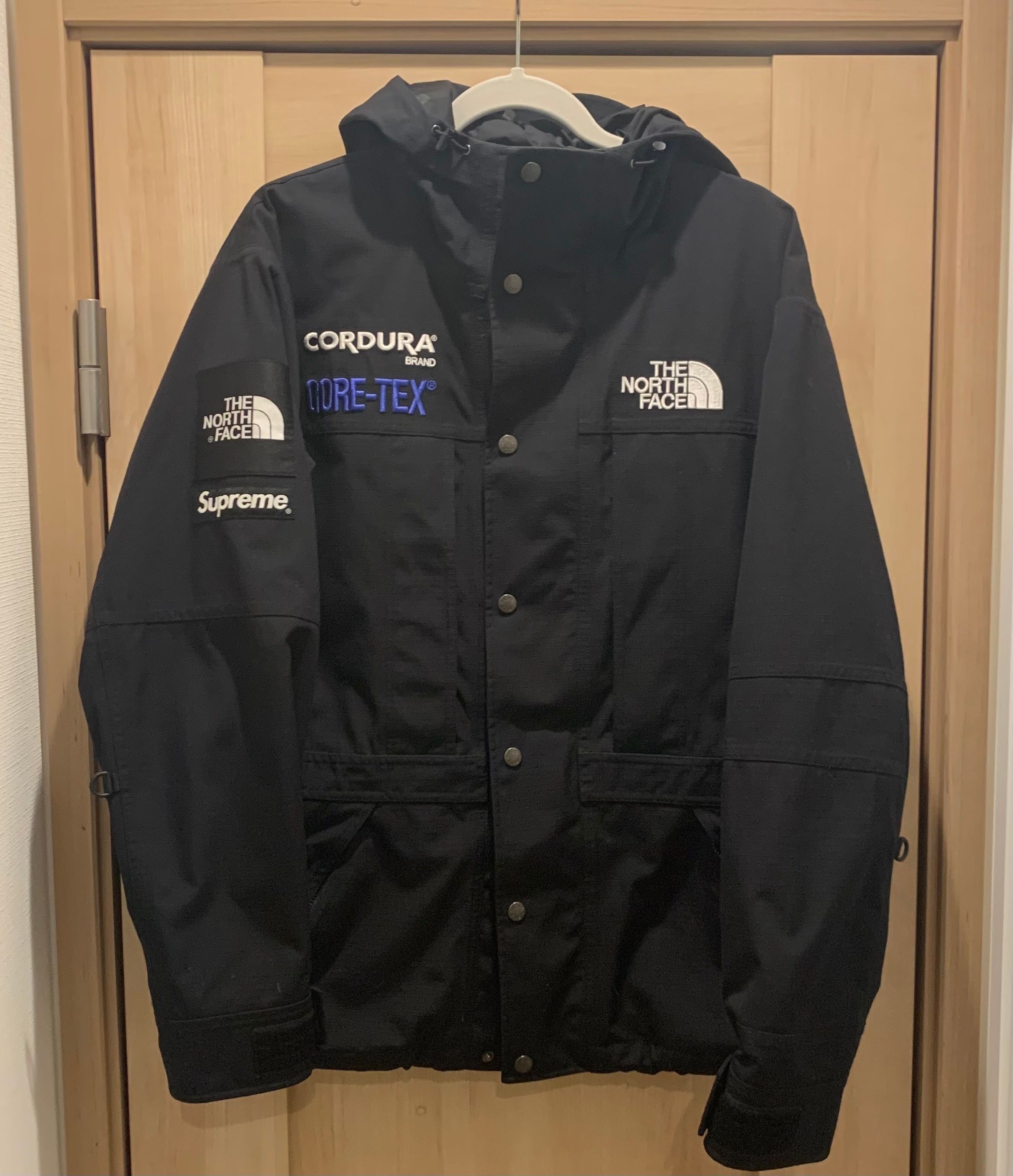 Supreme x The North Face Expedition Jacket "Black"