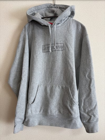 Supreme KAWS Chalk Logo Hooded Sweatshirt "Grey"(2021)