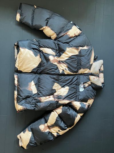 Supreme x The North Face Bleached Denim Print Nuptse Jacket "Black"