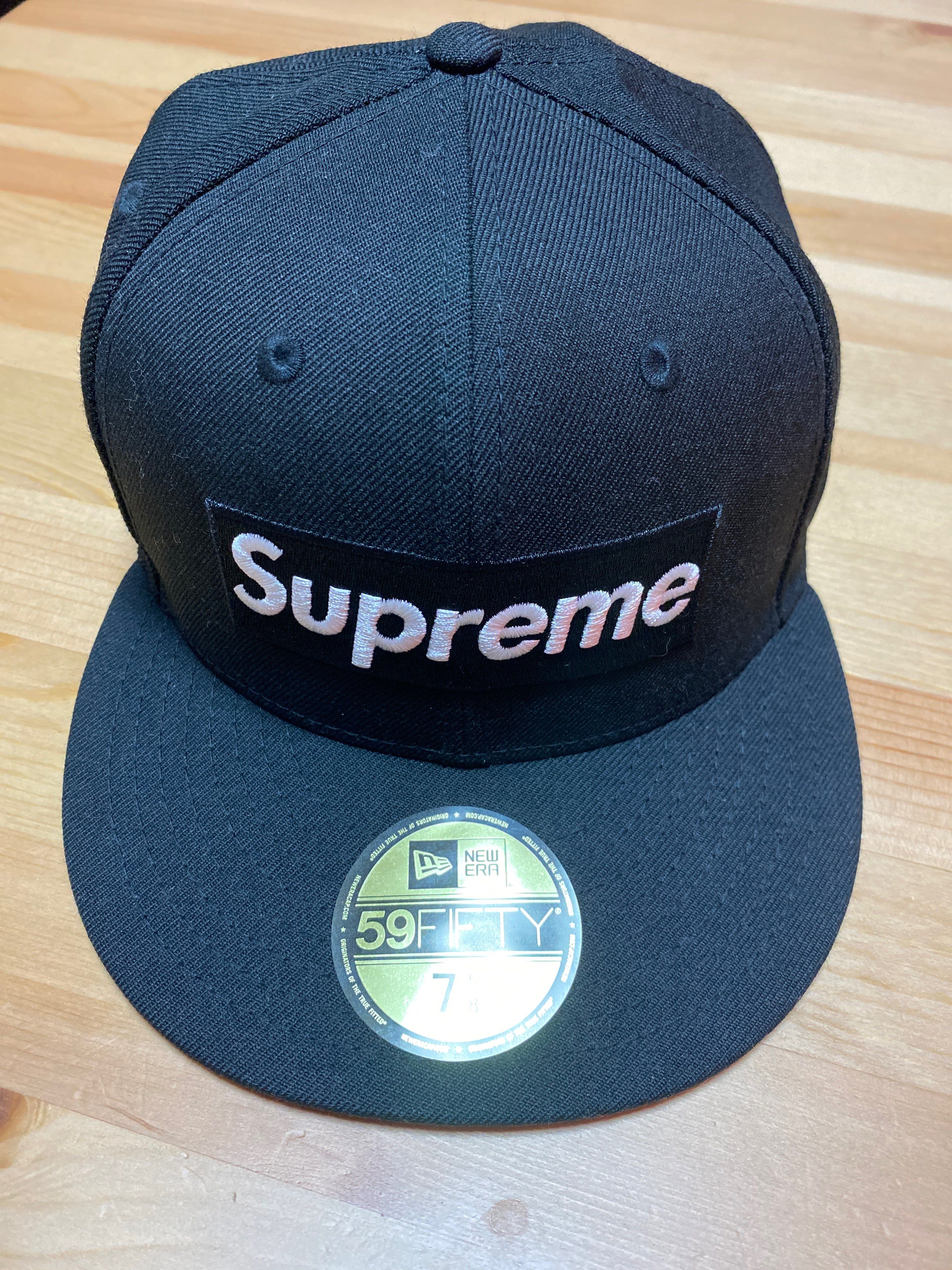 Supreme World Famous Box Logo New Era® "Black"