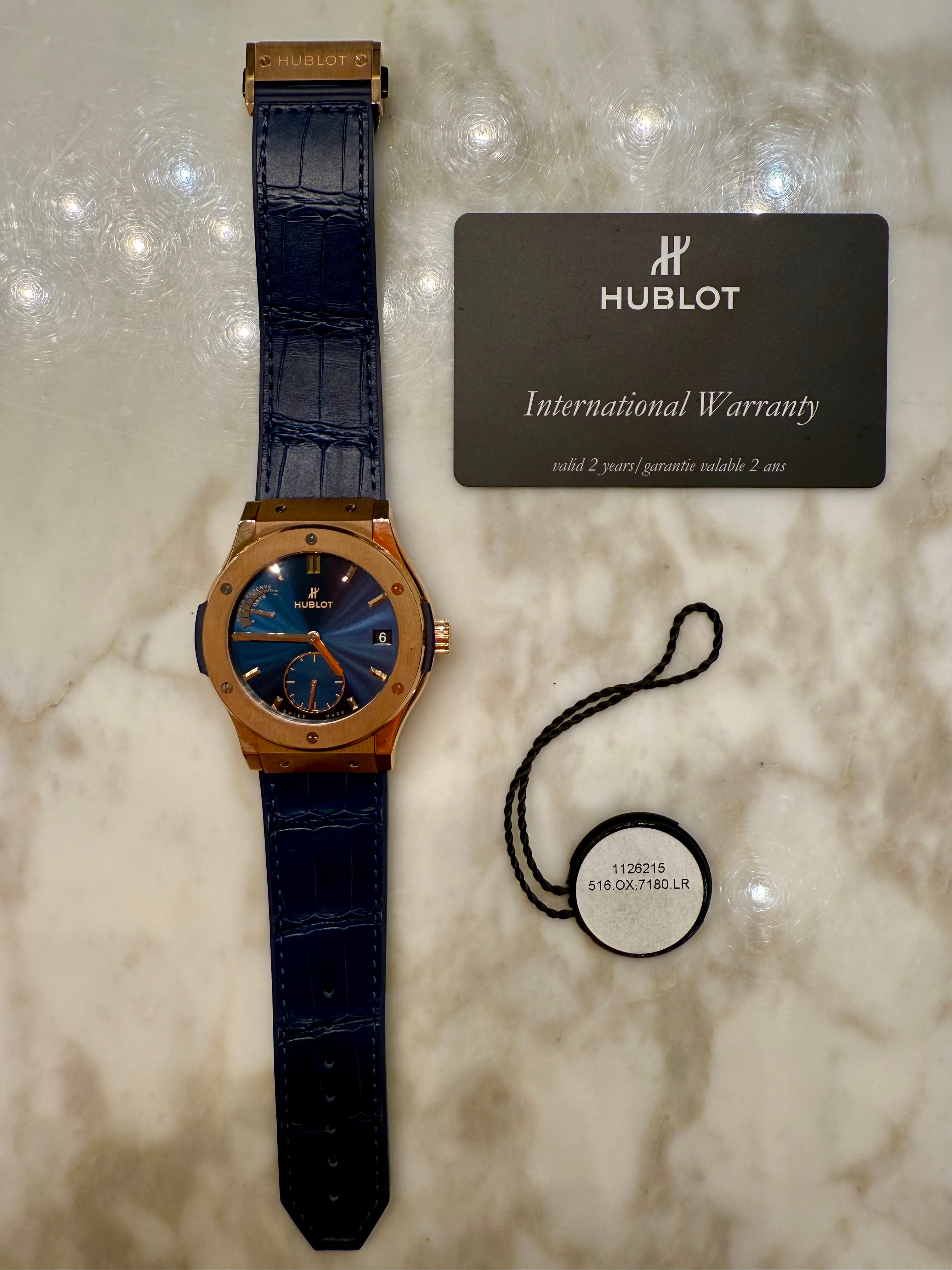 ウブロ HUBLOT クラシック・フュージョン 516.OX.7180.LR ブルー文字盤18Kキングゴールド45mm パワーリザーブ