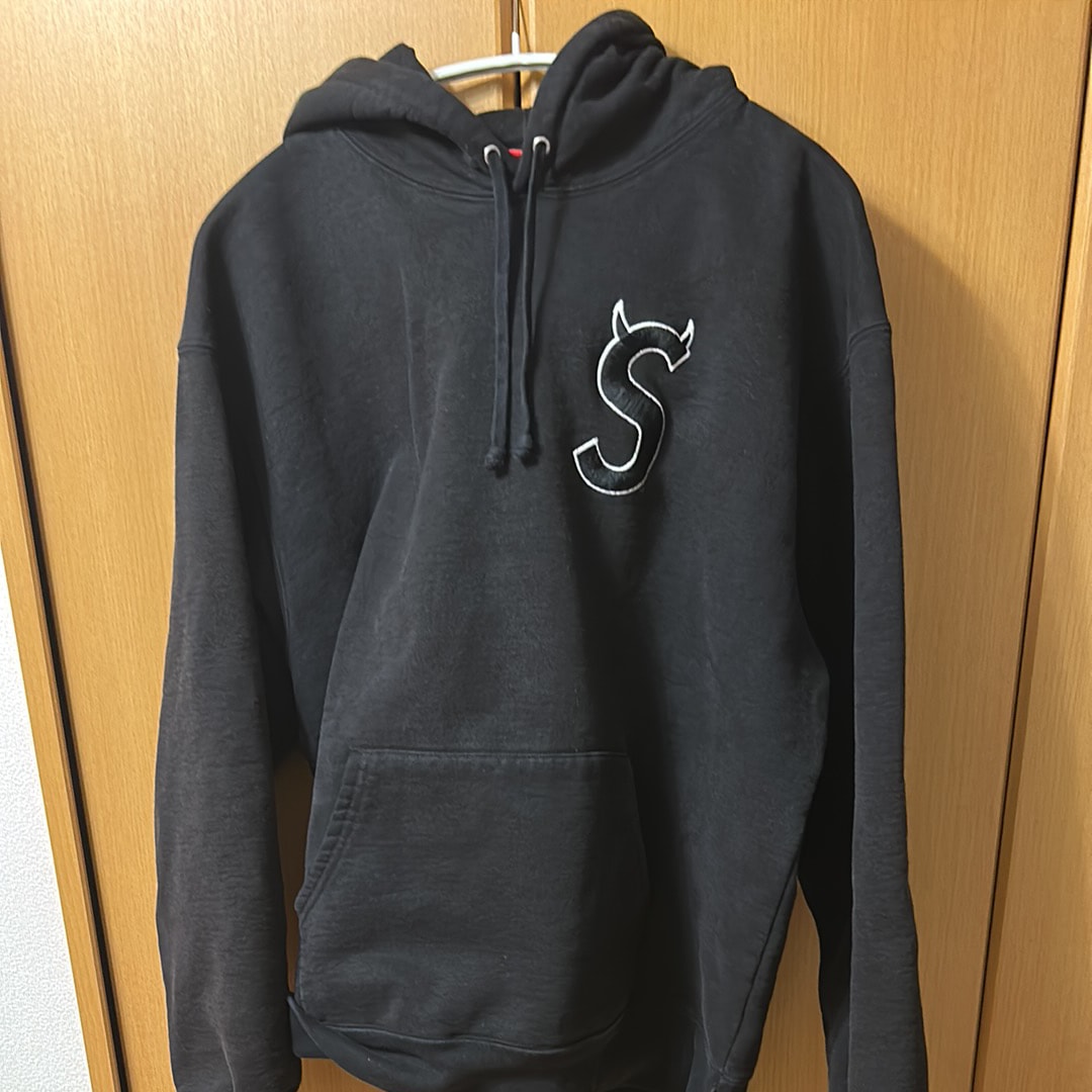 Supreme S Logo Hooded Sweatshirt "Black" (22FW)