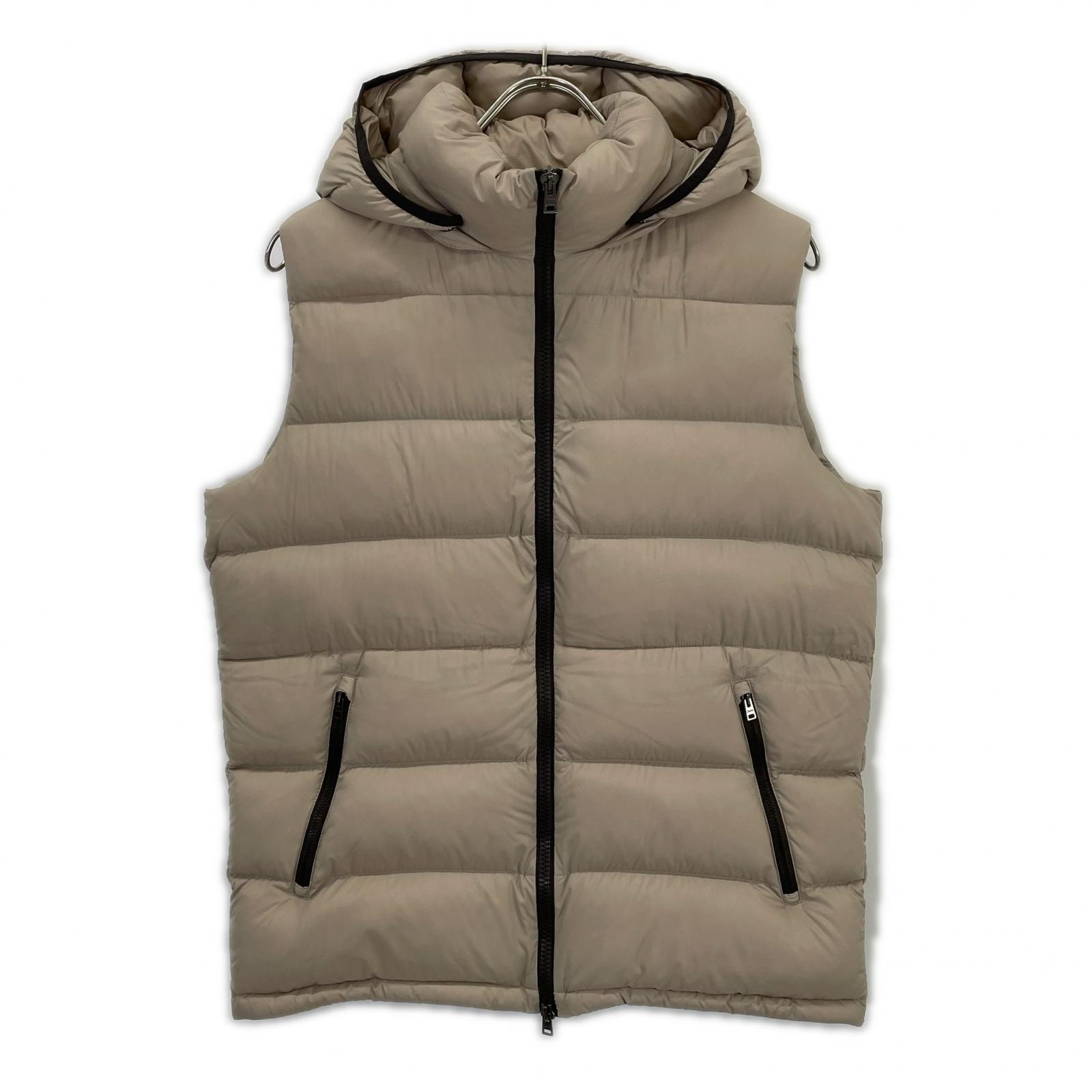 ヘルノ PI0767U ウォーターレペレントマットナイロンフーディーダウンベスト 48