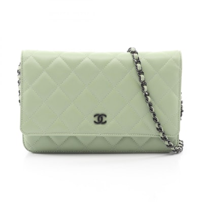 シャネル CHANEL マトラッセ ブラック金具 ショルダーバッグ バッグ ラムスキン(羊革) レディース グリーン系 【中古】