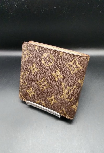 Louis Vuitton Marco Wallet Monogram