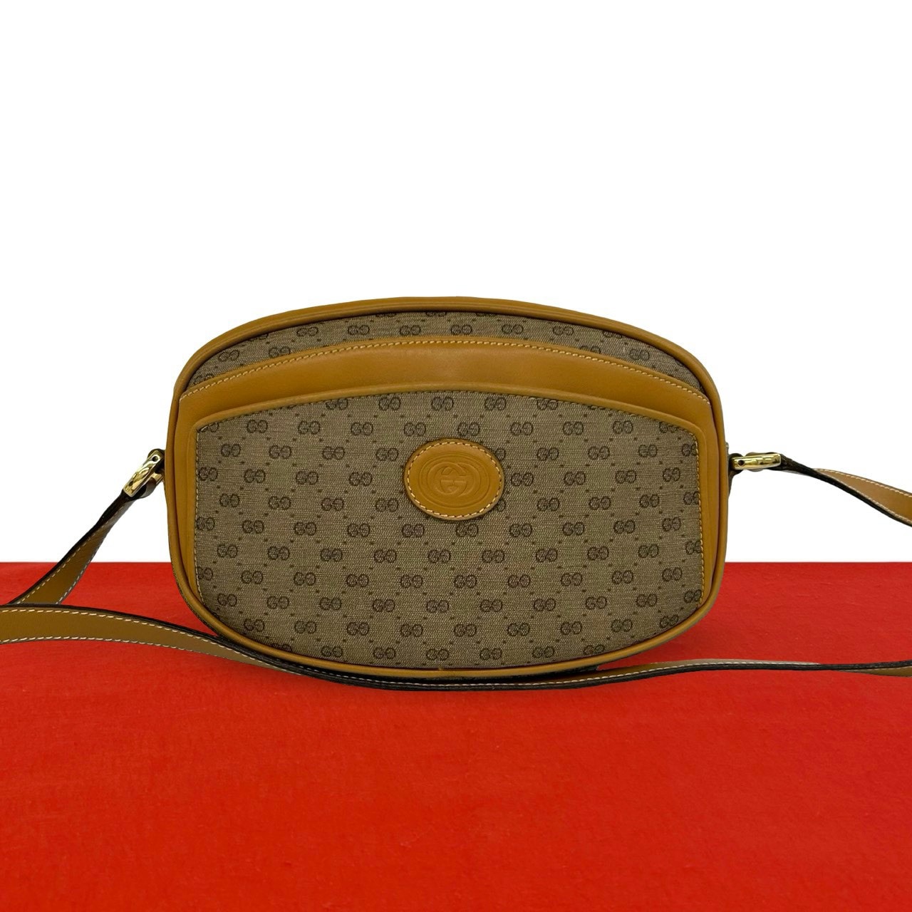GUCCI グッチ マイクロGG 柄 ロゴ レザー PVC ショルダーバッグ ブラウン
 447-9
