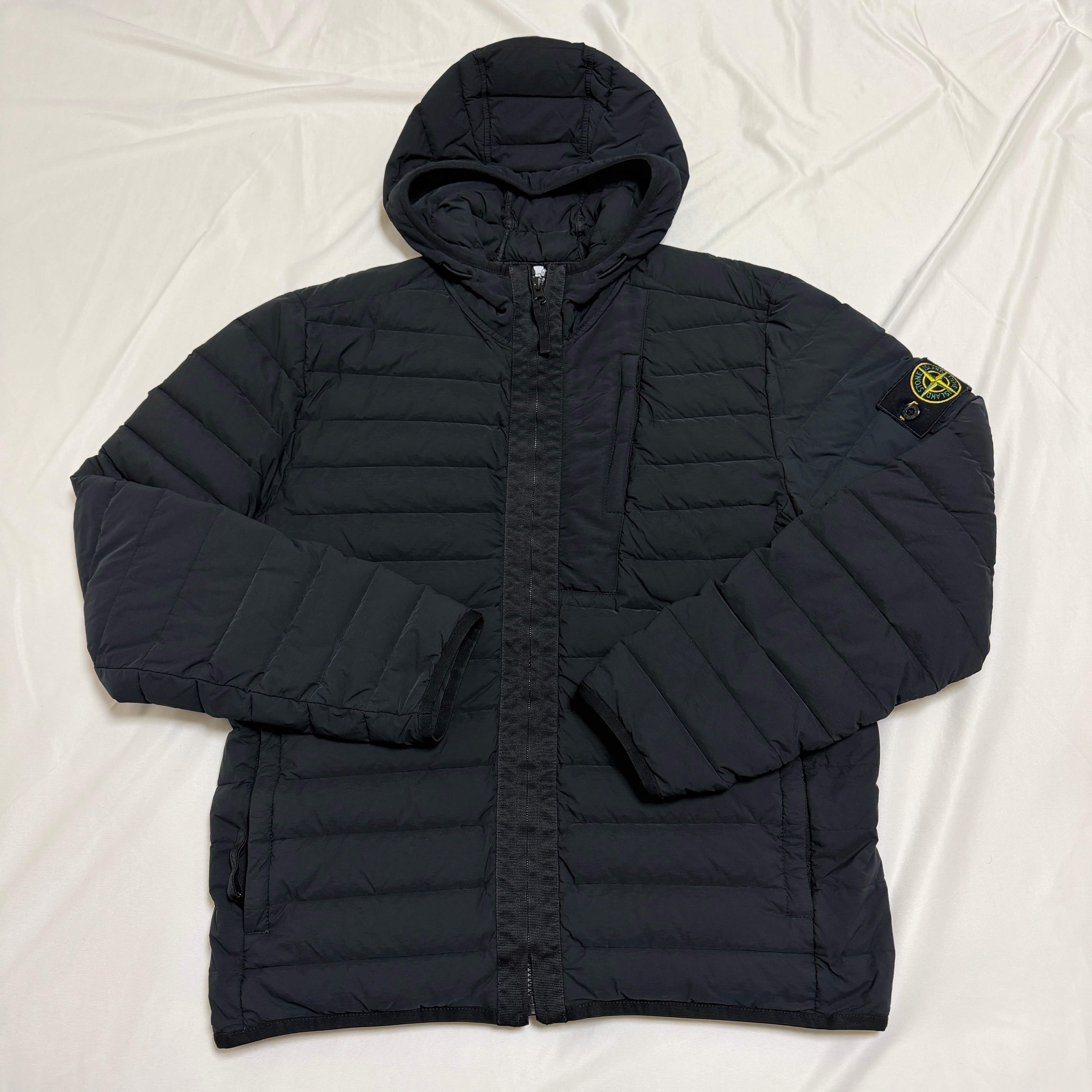 【M】Stone Island ダウン ジャケット ブラック 黒 フード