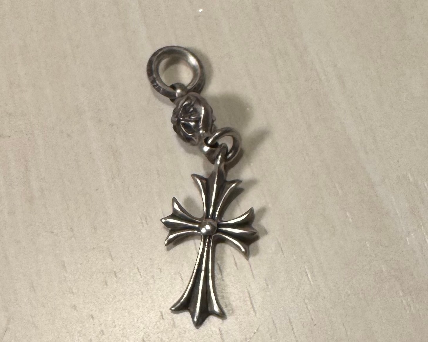 Chrome Hearts 1 Ball Tiny CH Cross Charm "Silver"