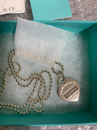 Supreme / Tiffany & Co. Return to Tiffany Heart Tag Pendant "Silver"